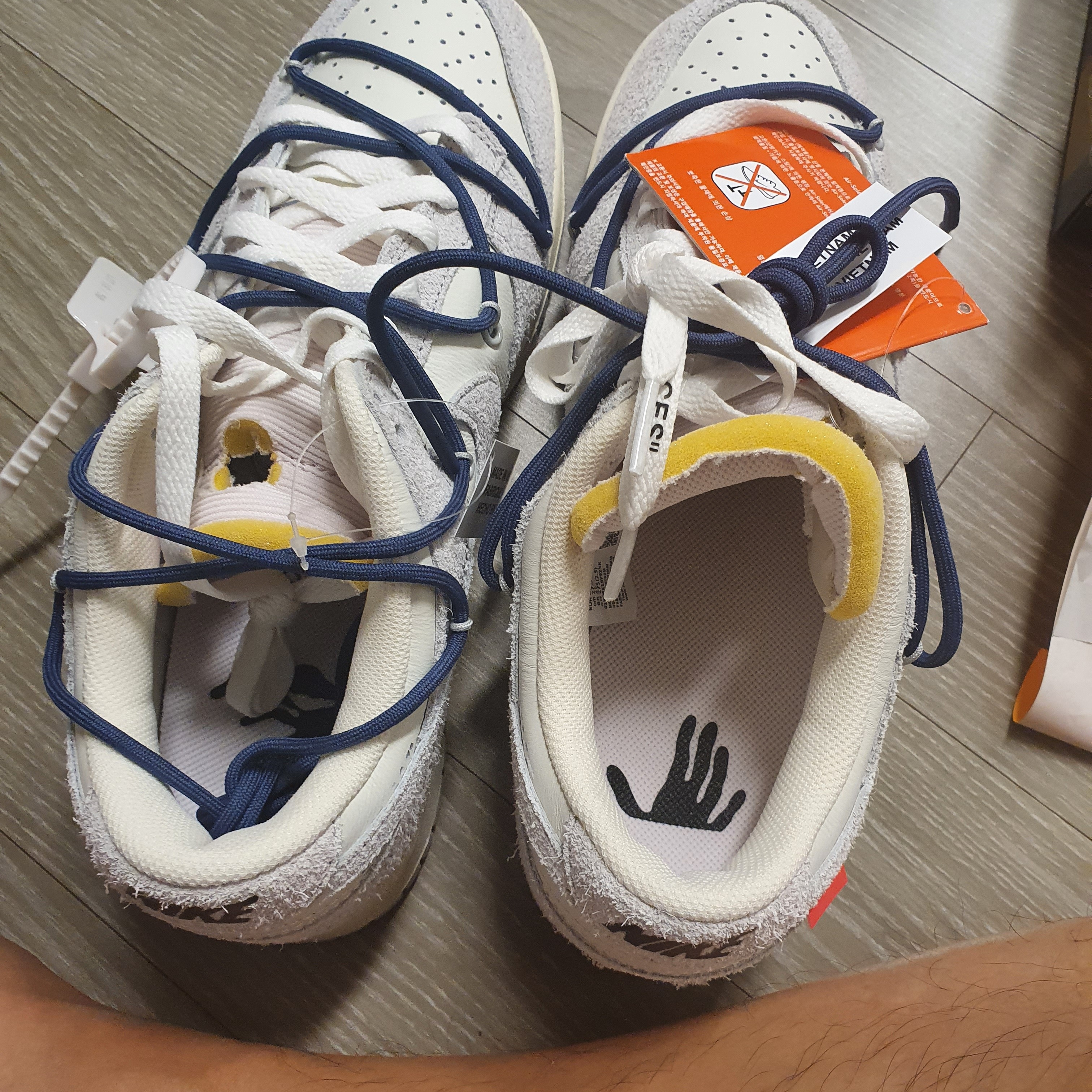 Nike x Off-White Dunk Low The 50 - Lot 18 착용 스타일 - 3