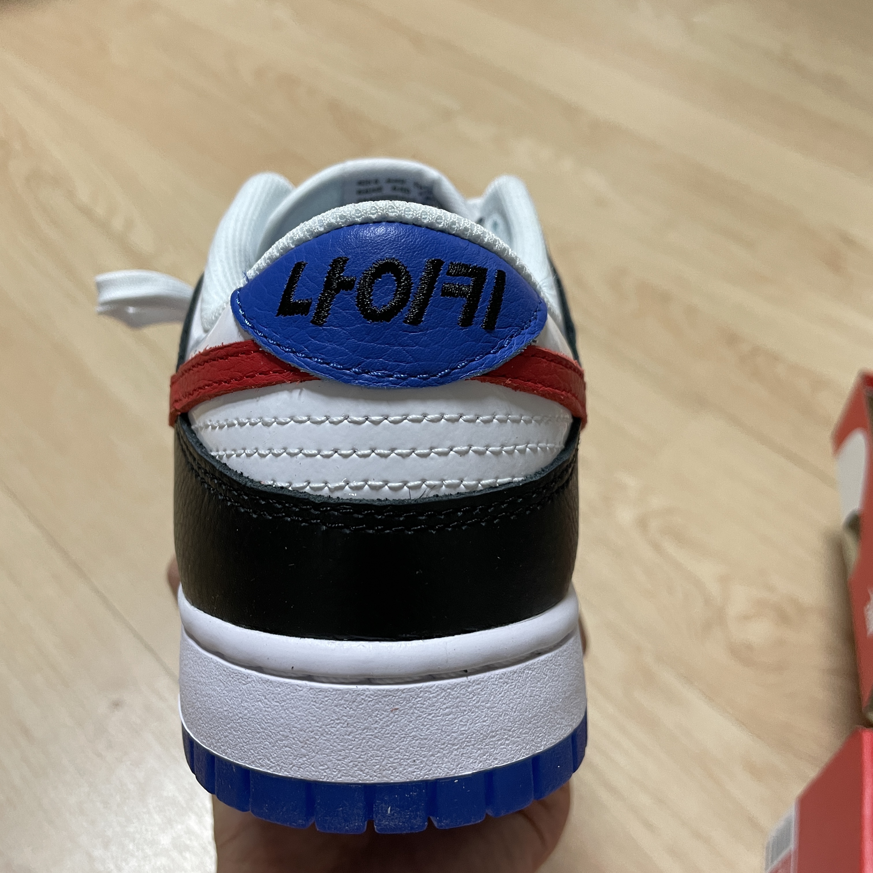 Nike Dunk Low SE Seoul 착용 스타일 - 3