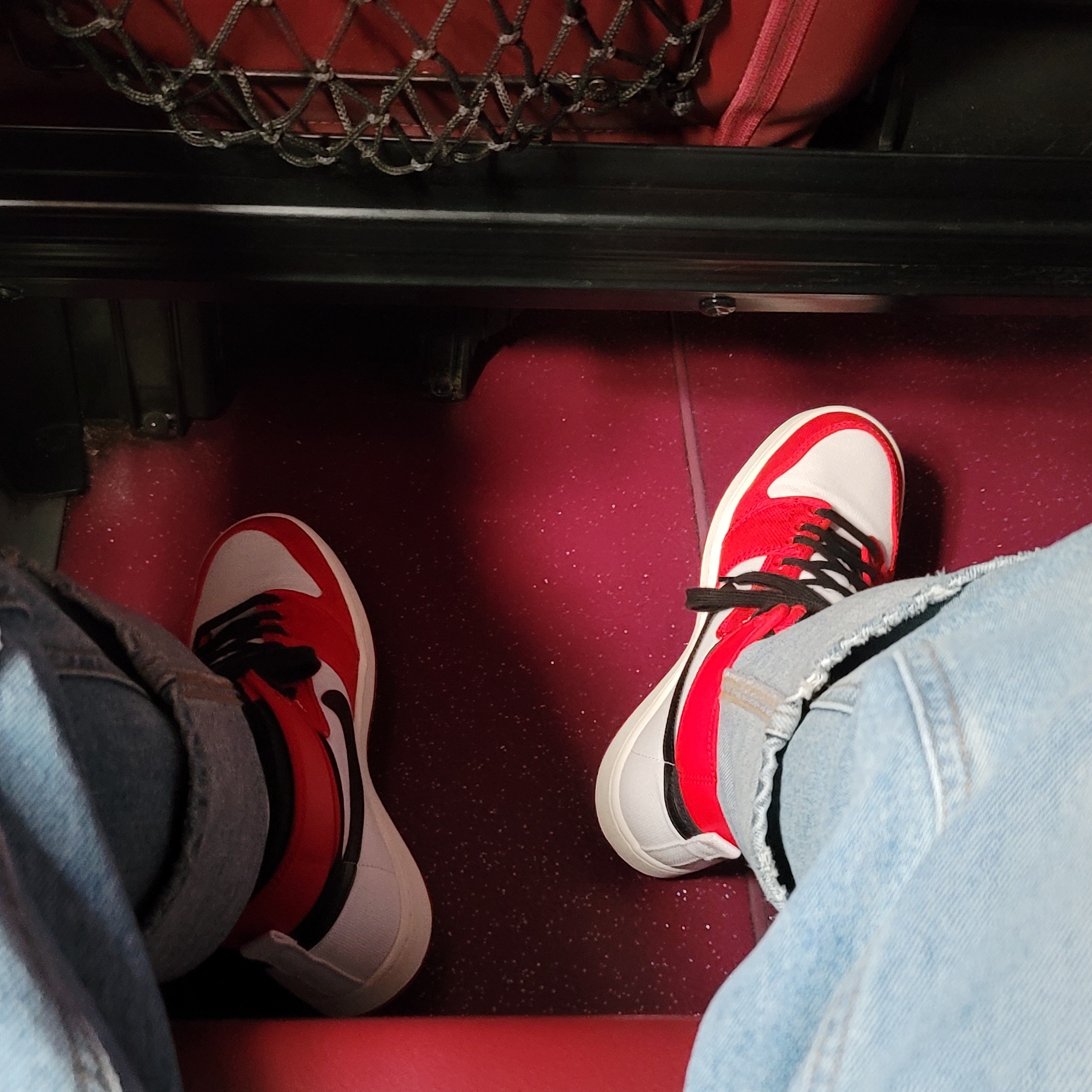 Jordan 1 KO Chicago 2021 착용 스타일 - 3
