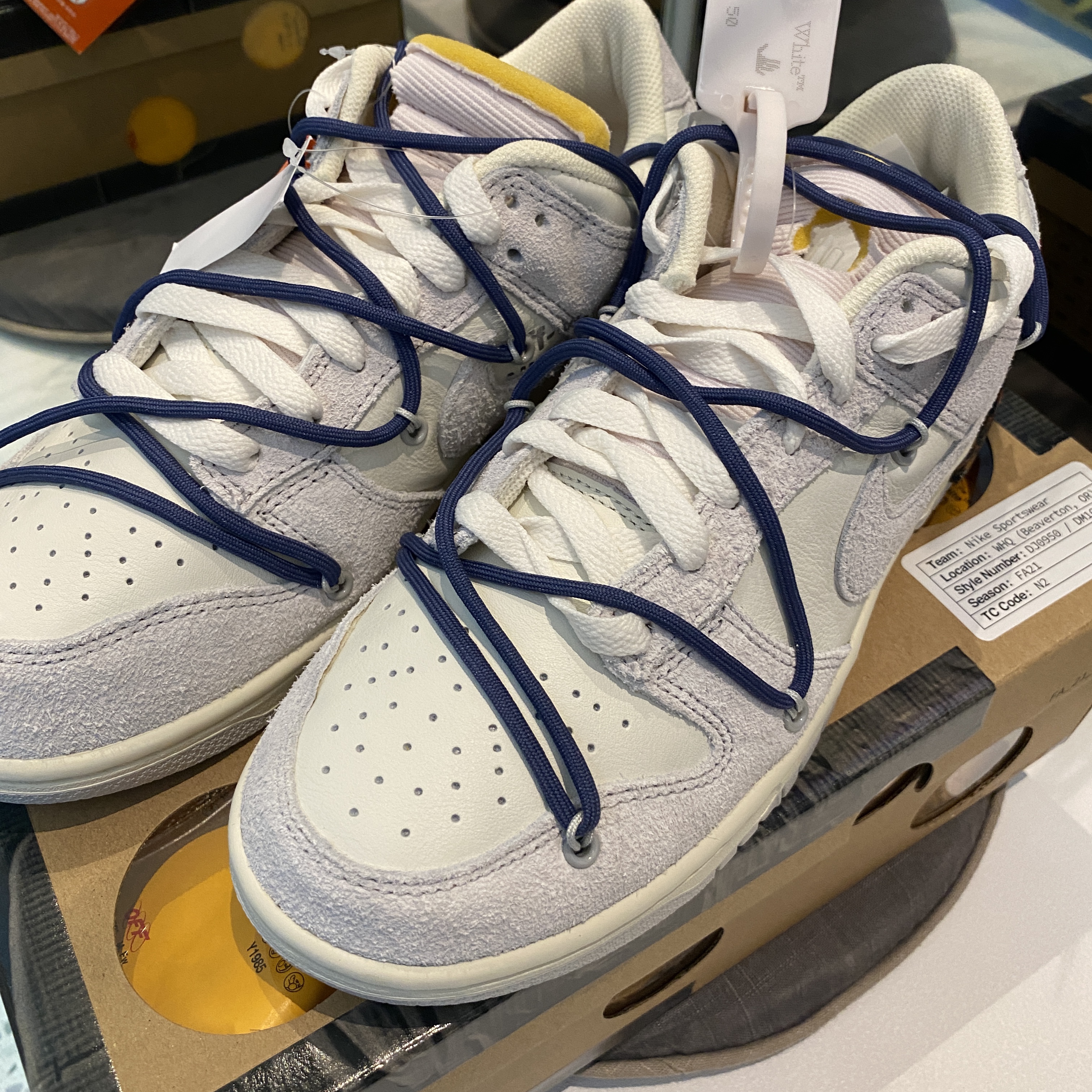 Nike x Off-White Dunk Low The 50 - Lot 18, Nike x Off-White Dunk Low The 50 - Lot 46 착용 스타일 - 1