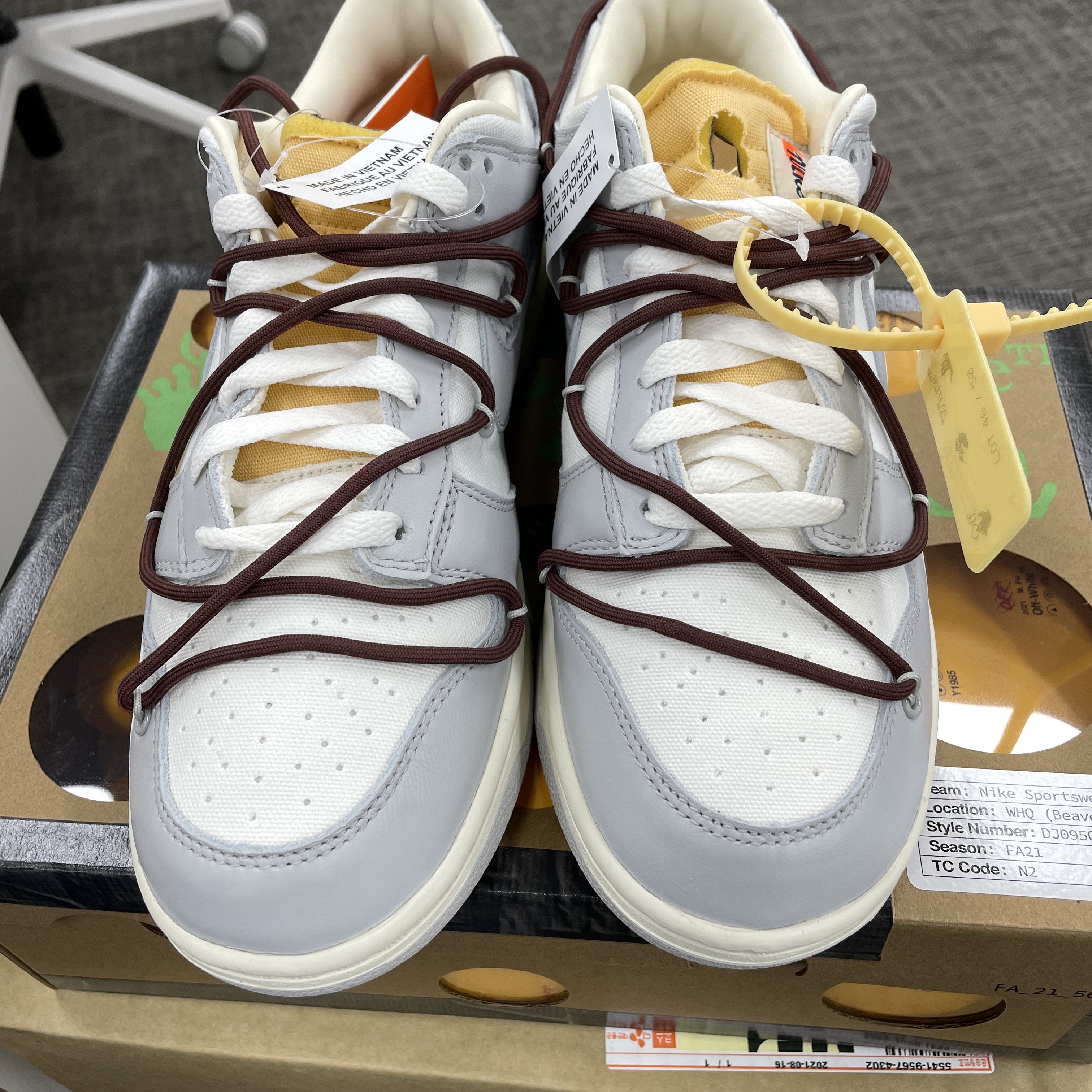 Nike x Off-White Dunk Low The 50 - Lot 46 착용 스타일 - 3
