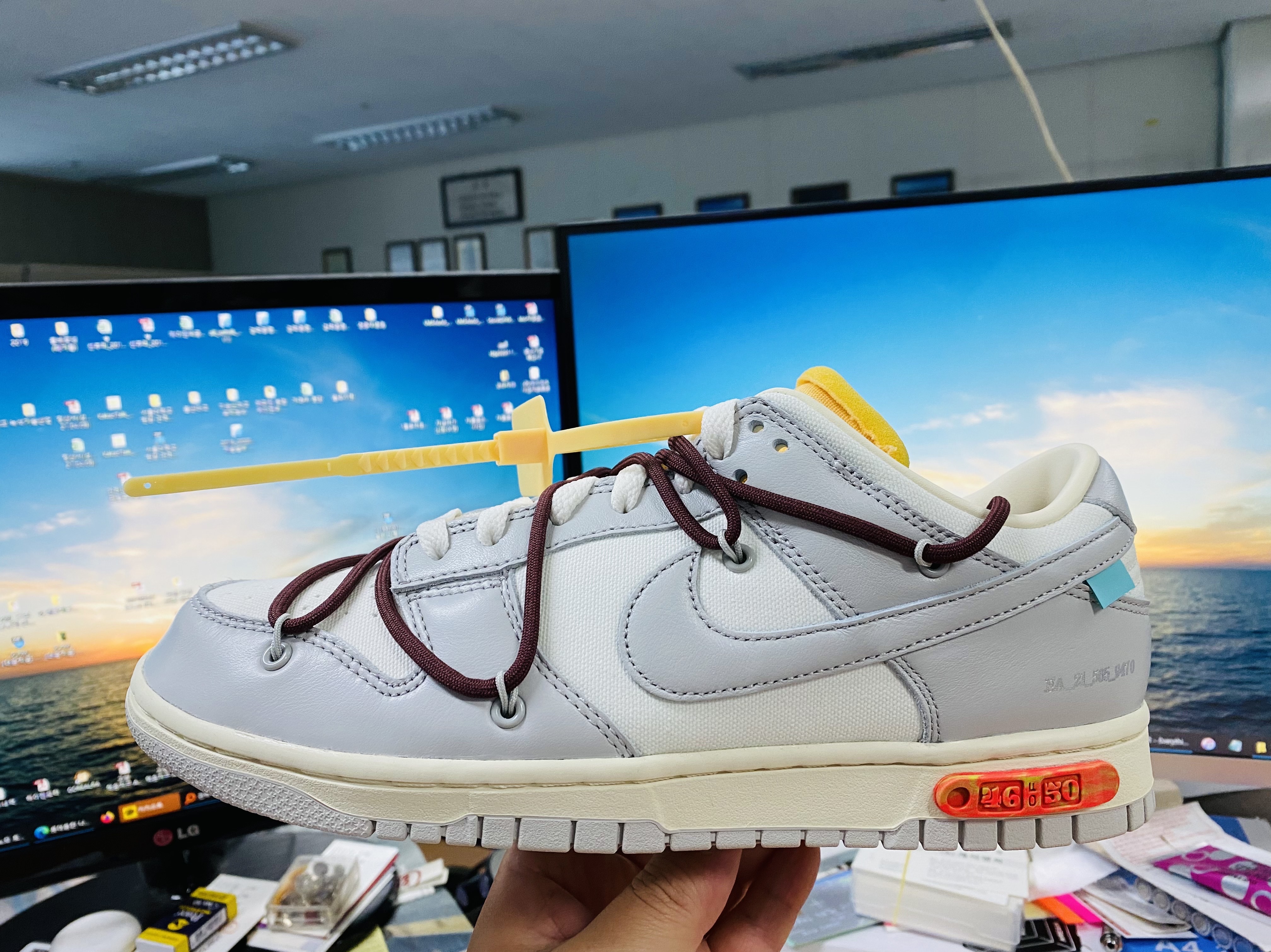 Nike x Off-White Dunk Low The 50 - Lot 46 착용 스타일