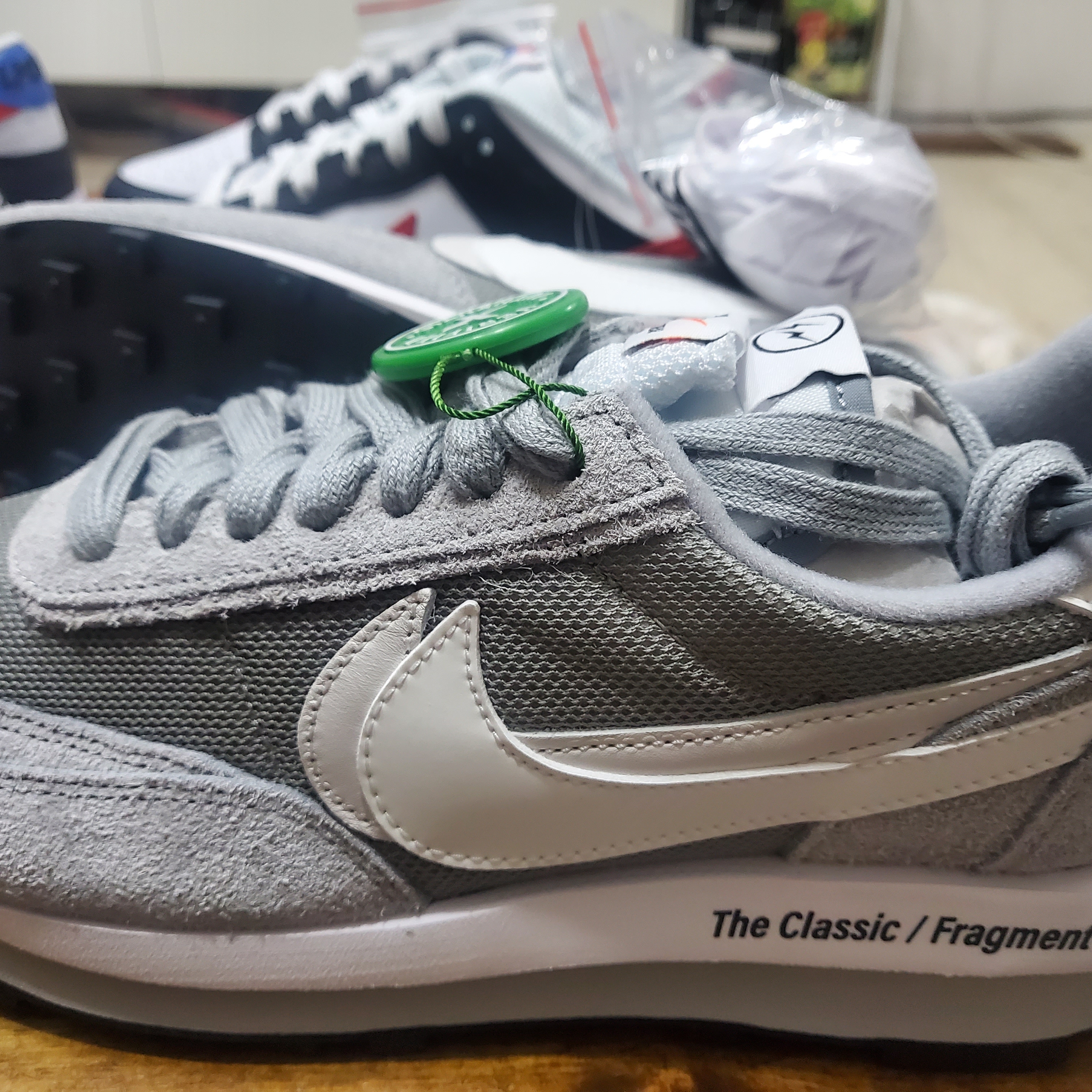 Nike x Sacai x Fragment LDWaffle Light Smoke Grey, Nike Dunk Low SE Seoul 착용 스타일 - 3