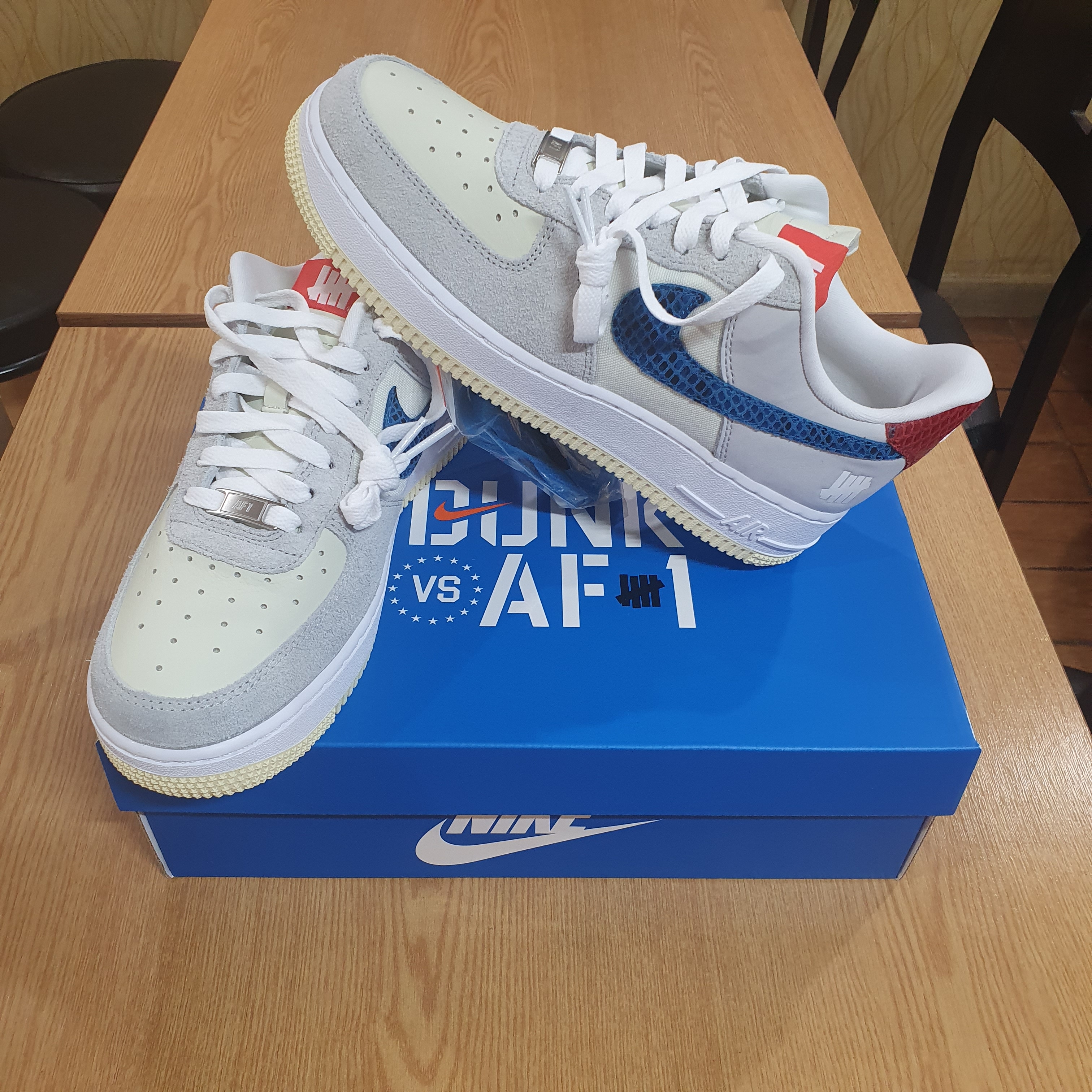 Nike x Undefeated Air Force 1 Low SP 5 On It 착용 스타일 - 1