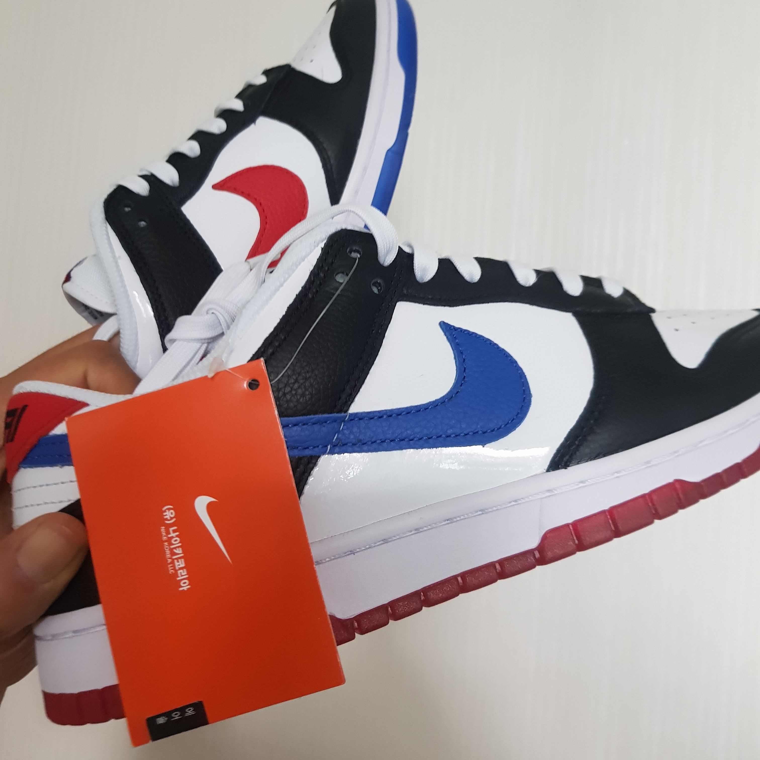 Nike Dunk Low SE Seoul 착용 스타일