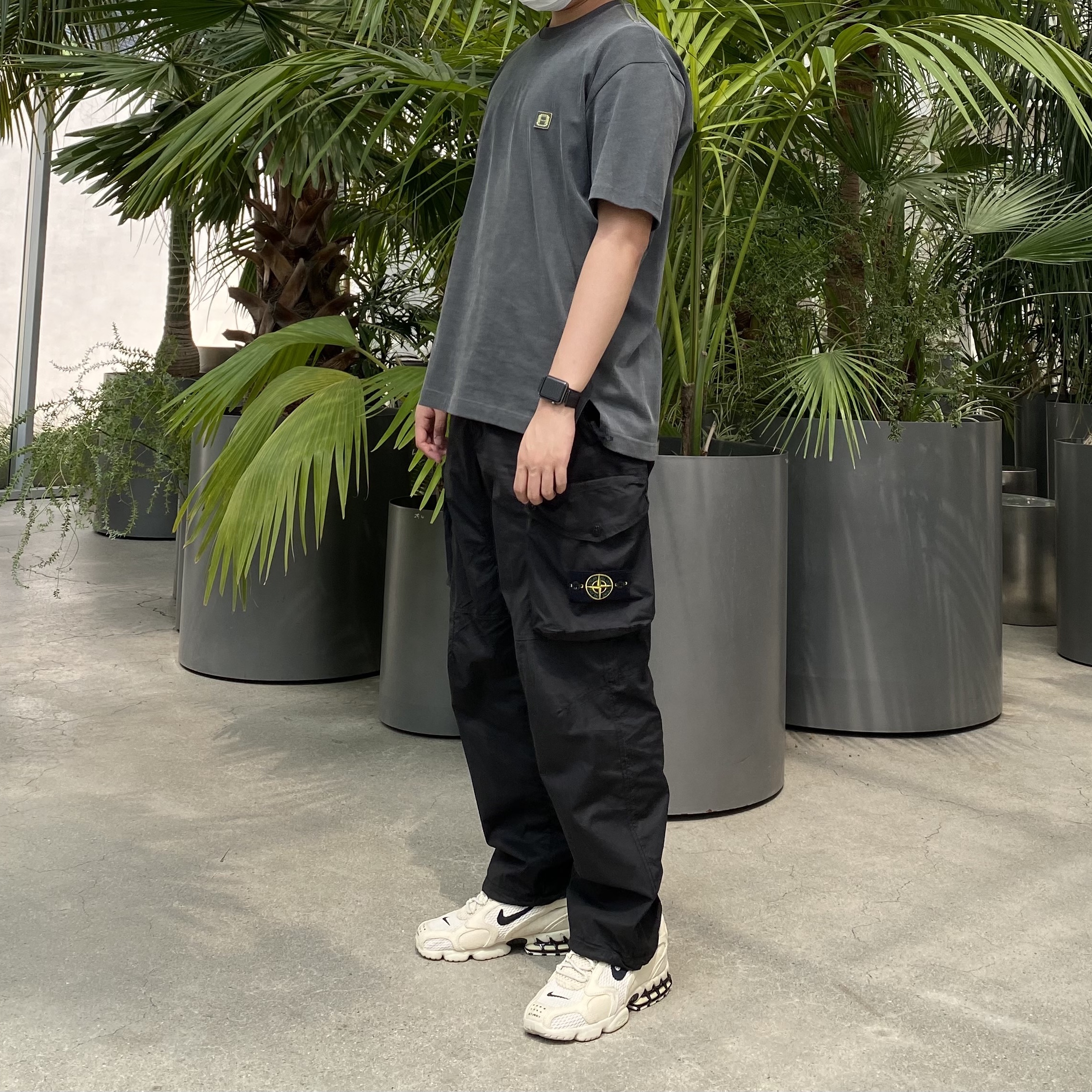 Nike x Stussy Air Zoom Spiridon Cage 2 Fossil, Stone Island 30203 Cargo Pants 5 Pockets Black - 21SS 착용 스타일 - 1
