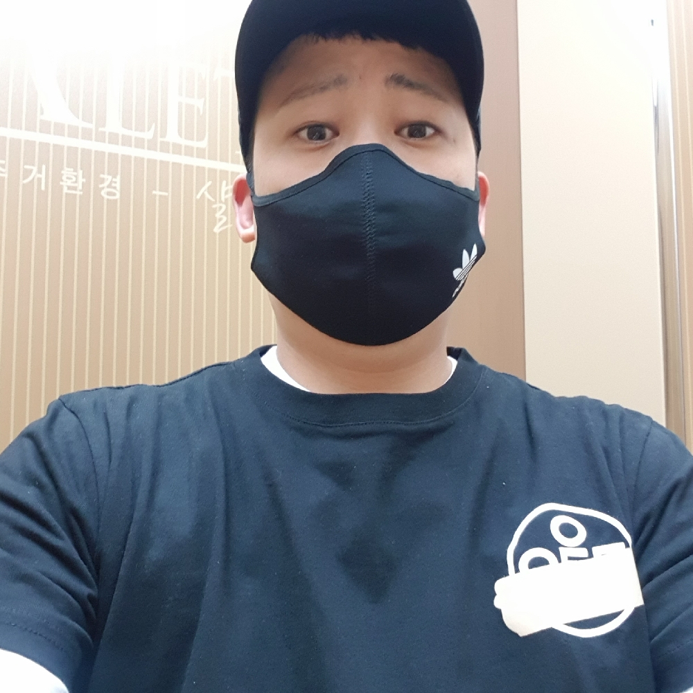 KREAM 프로필 이미지