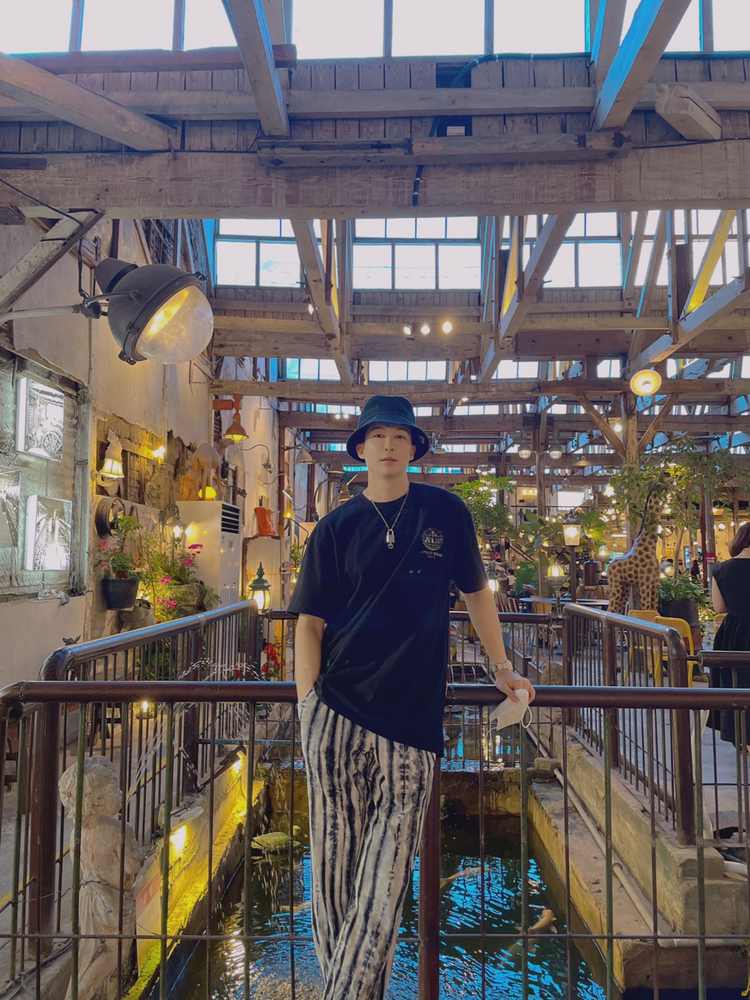 KREAM 프로필 이미지