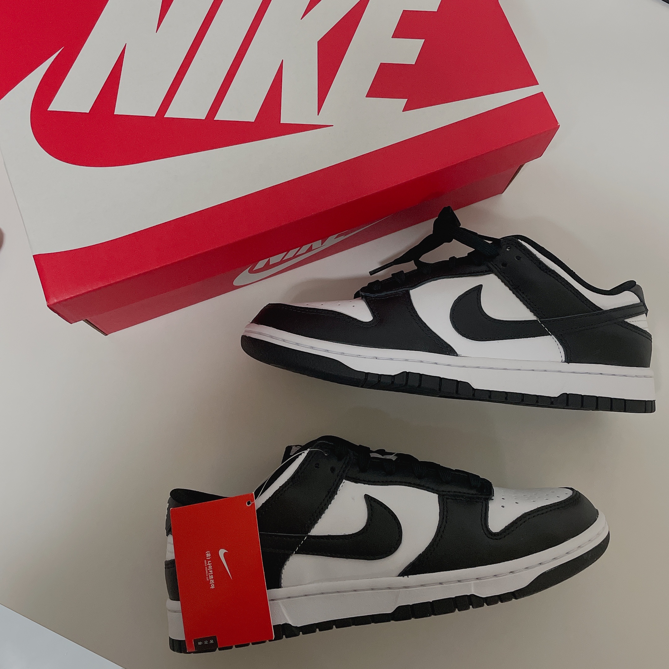 Nike Dunk Low Retro Black 착용 스타일