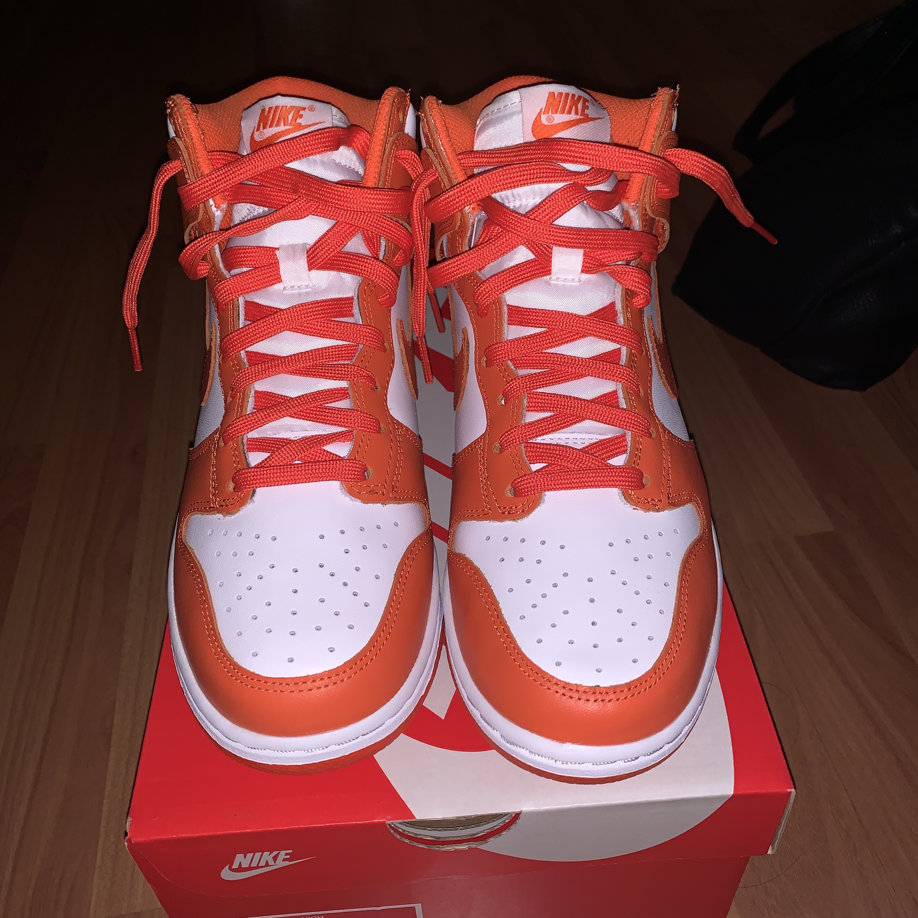 (W) Nike Dunk High Orange Blaze 착용 스타일 - 5