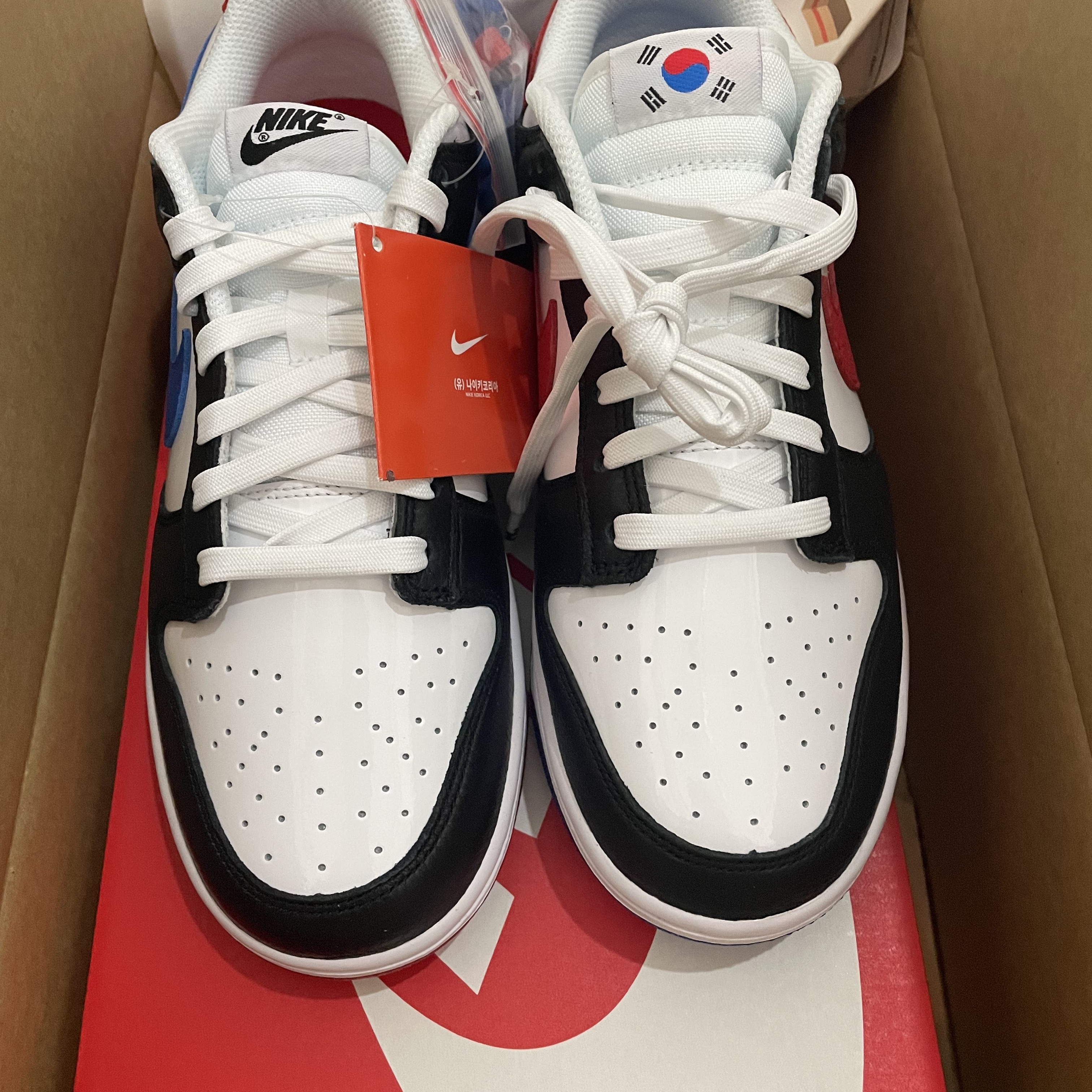 Nike Dunk Low SE Seoul 착용 스타일 - 1