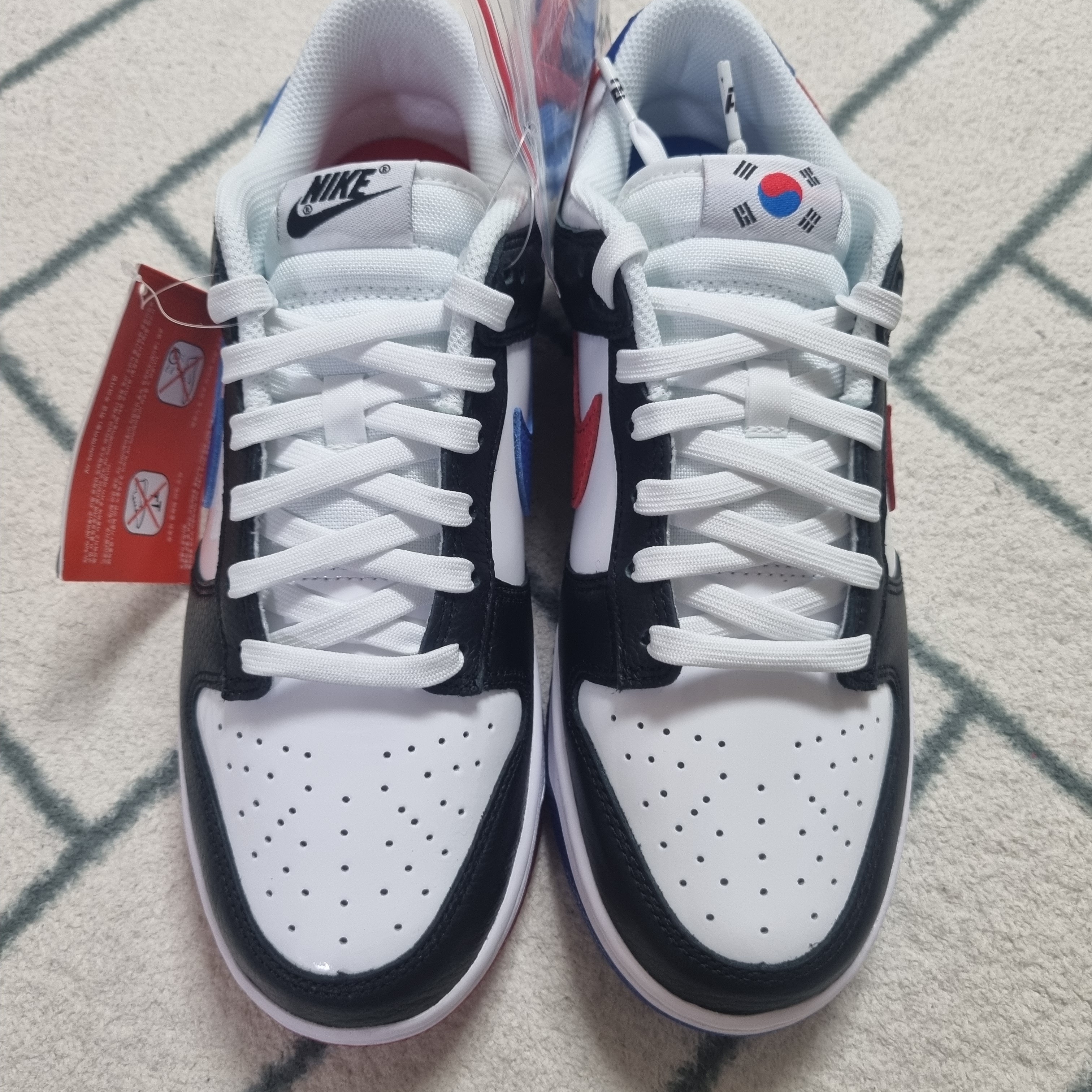 Nike Dunk Low SE Seoul 착용 스타일 - 1