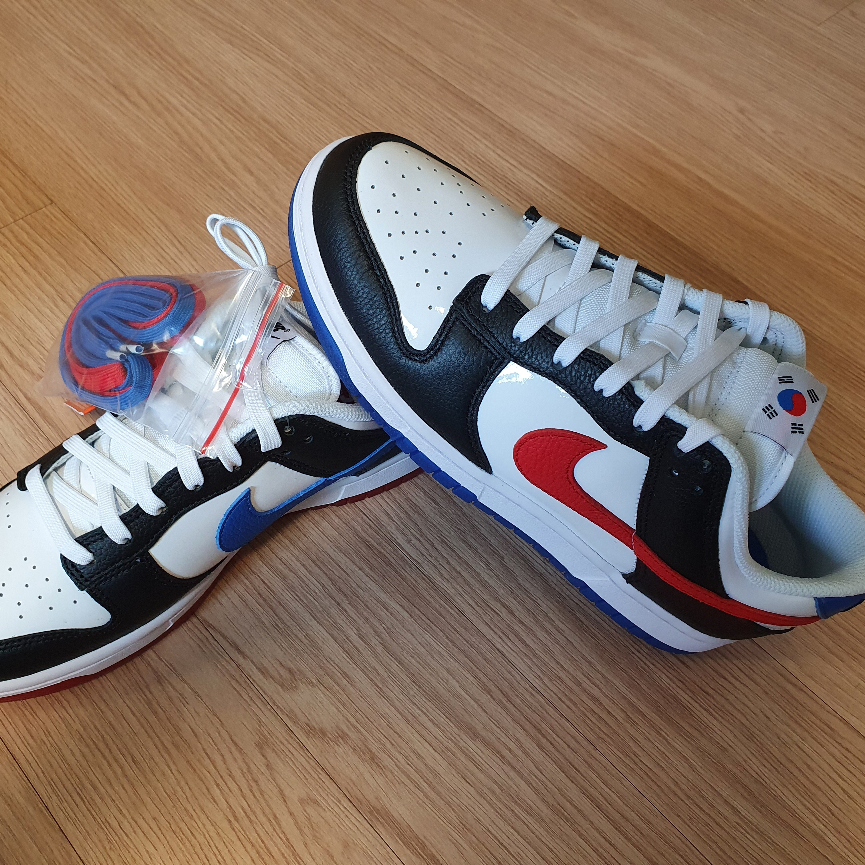 Nike Dunk Low SE Seoul 착용 스타일 - 5