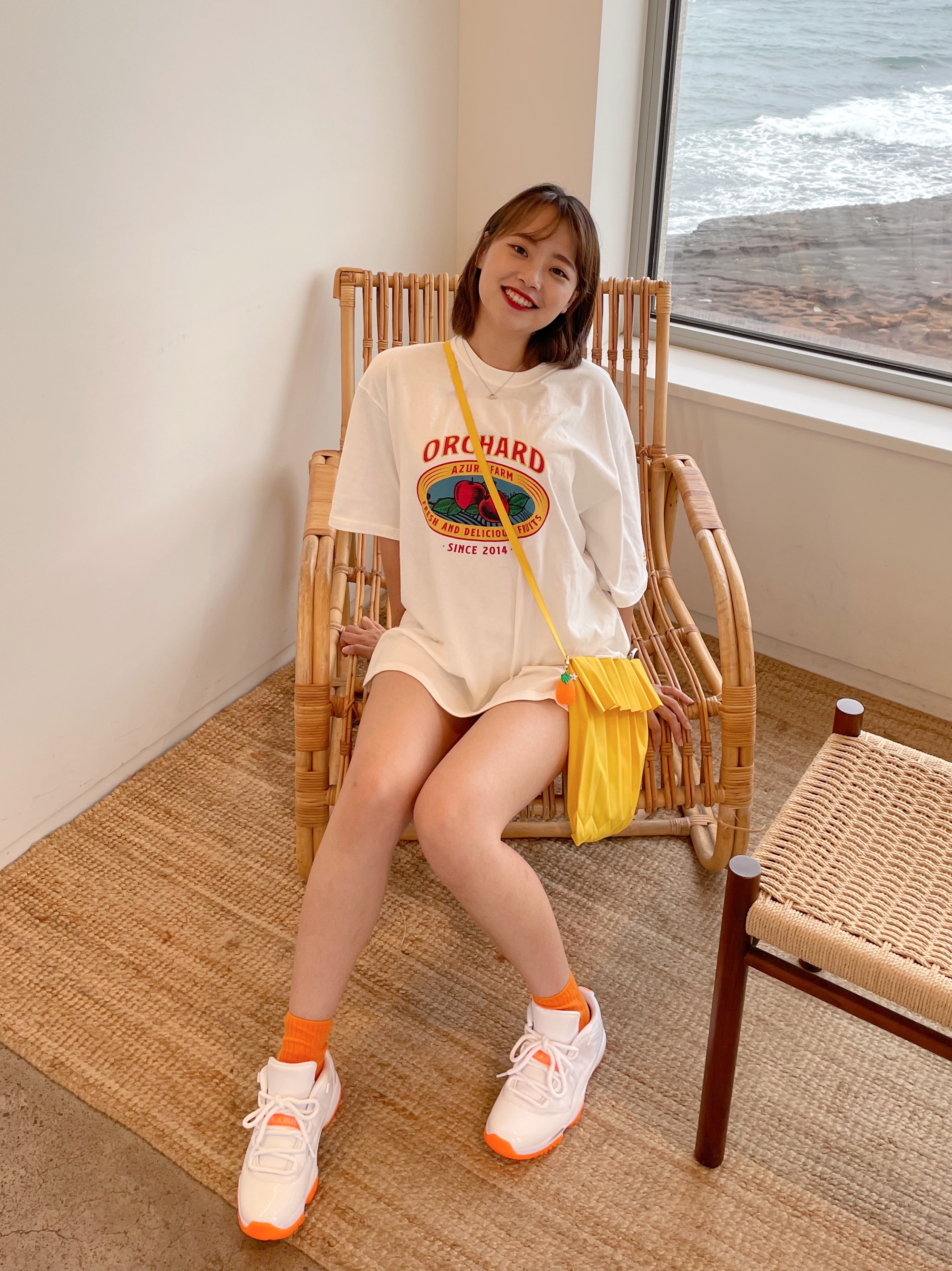 (W) Jordan 11 Retro Low Bright Citrus 착용 스타일 - 2