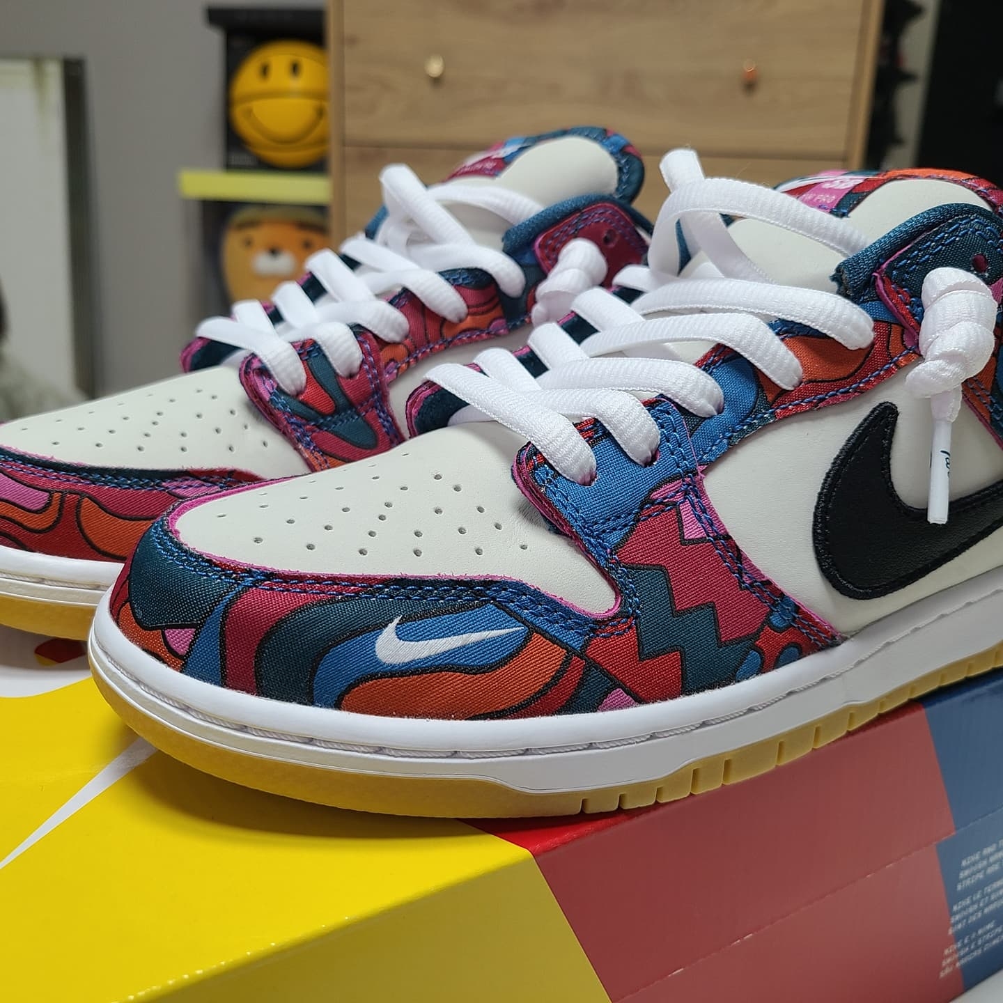 Nike x Parra SB Dunk Low Pro Abstract Art 착용 스타일 - 2
