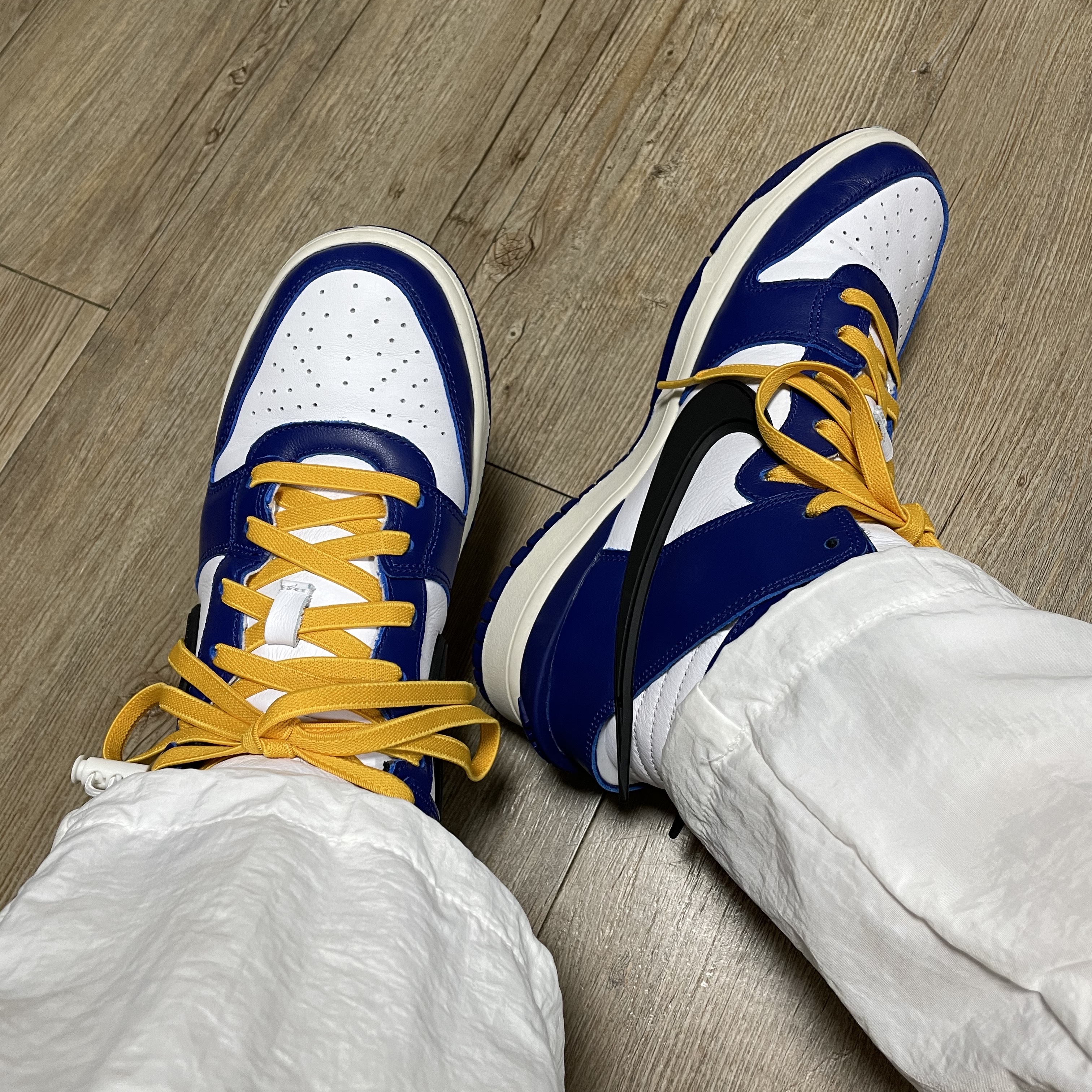 Nike x Ambush Dunk High Deep Royal Blue 착용 스타일 - 2