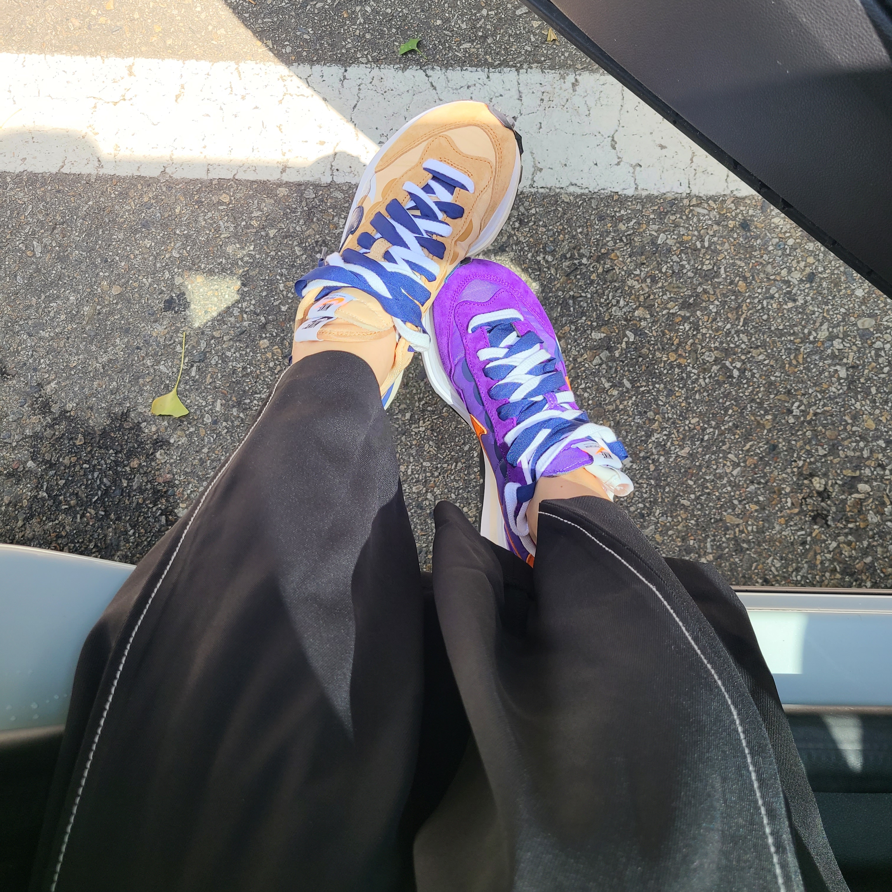 Nike x Sacai VaporWaffle Sesame and Blue Void, Nike x Sacai VaporWaffle Dark Iris 착용 스타일 - 2