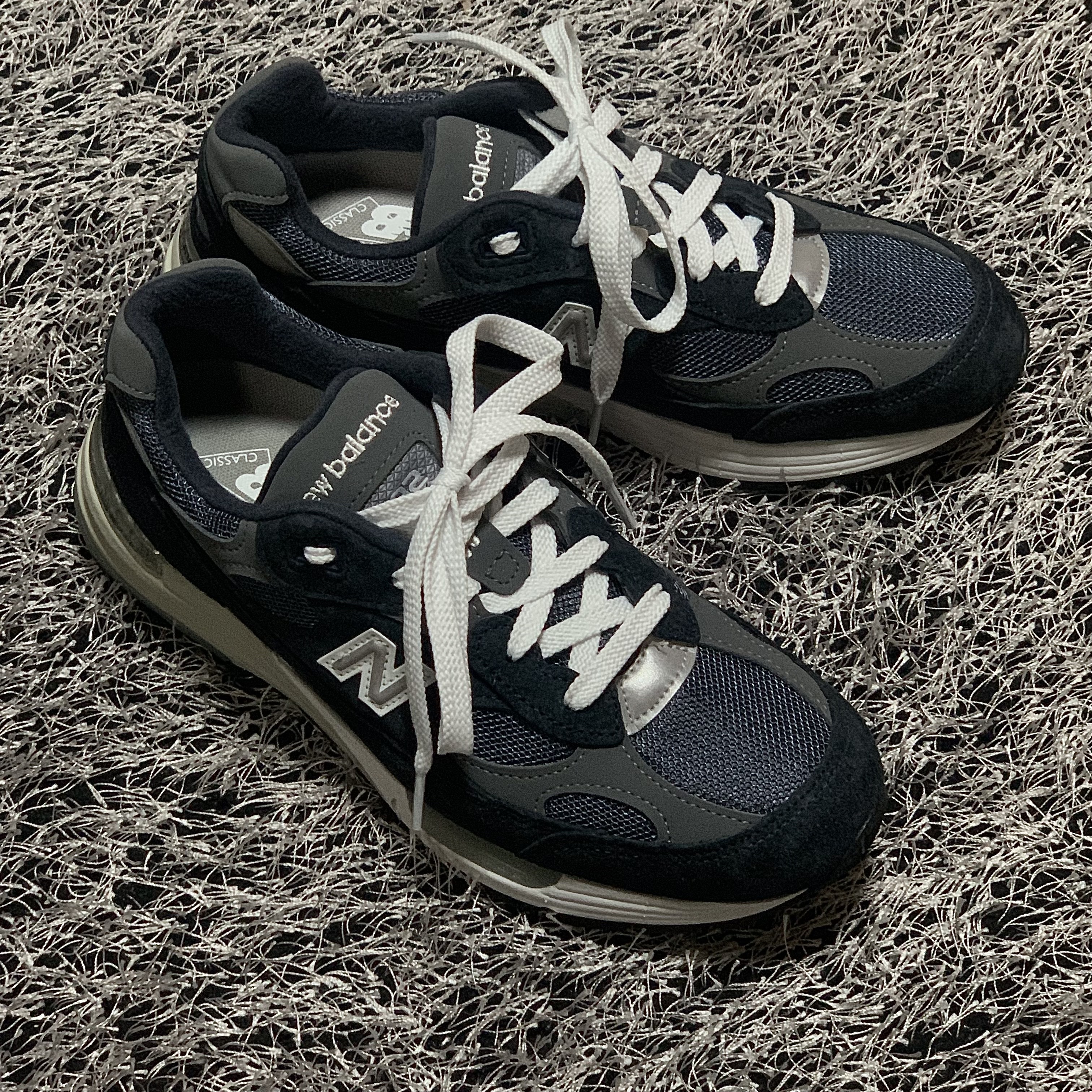 New Balance 992 Made in USA Navy 착용 스타일