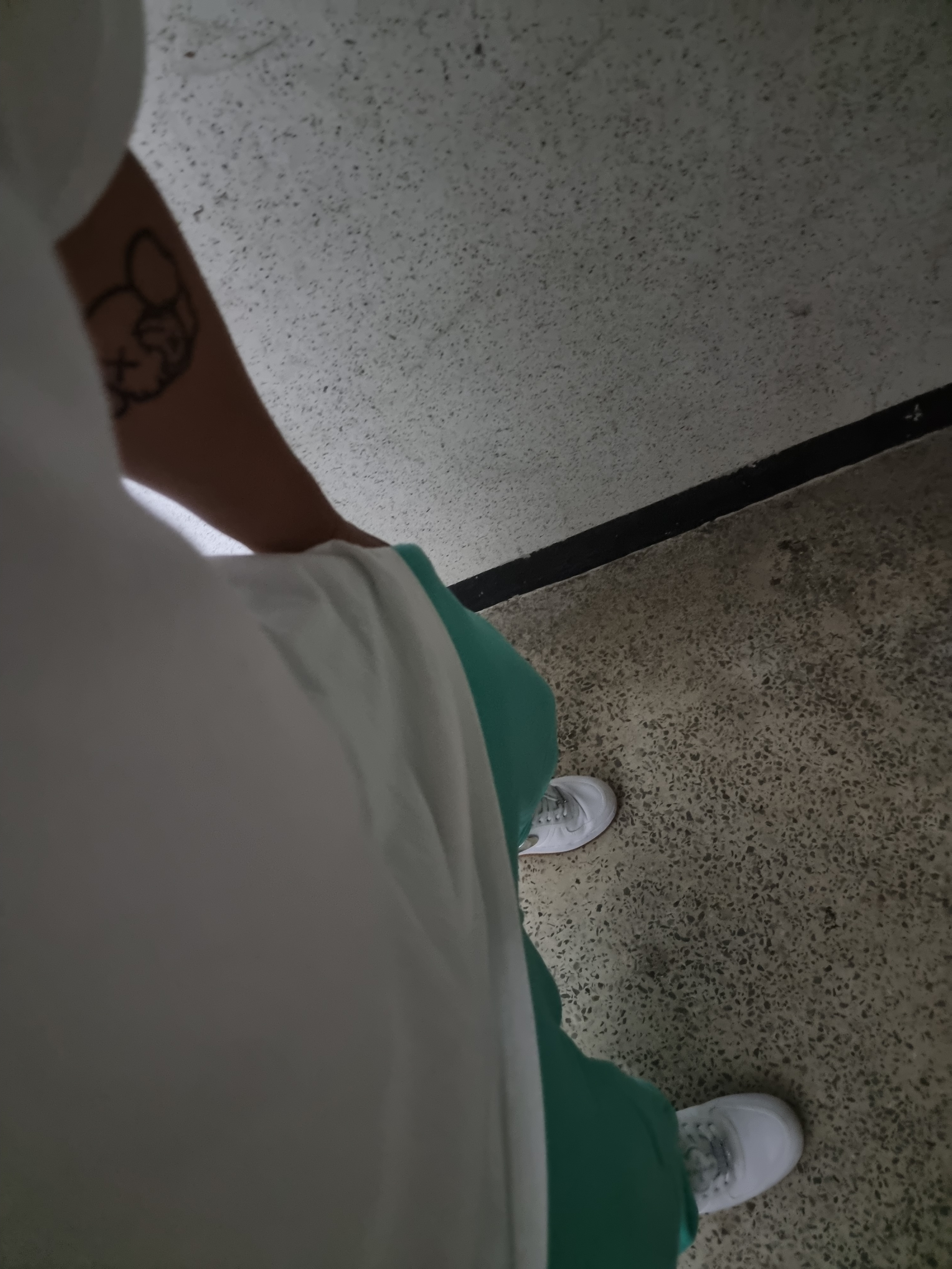 Nike x Travis Scott Air Force 1 Low White 착용 스타일