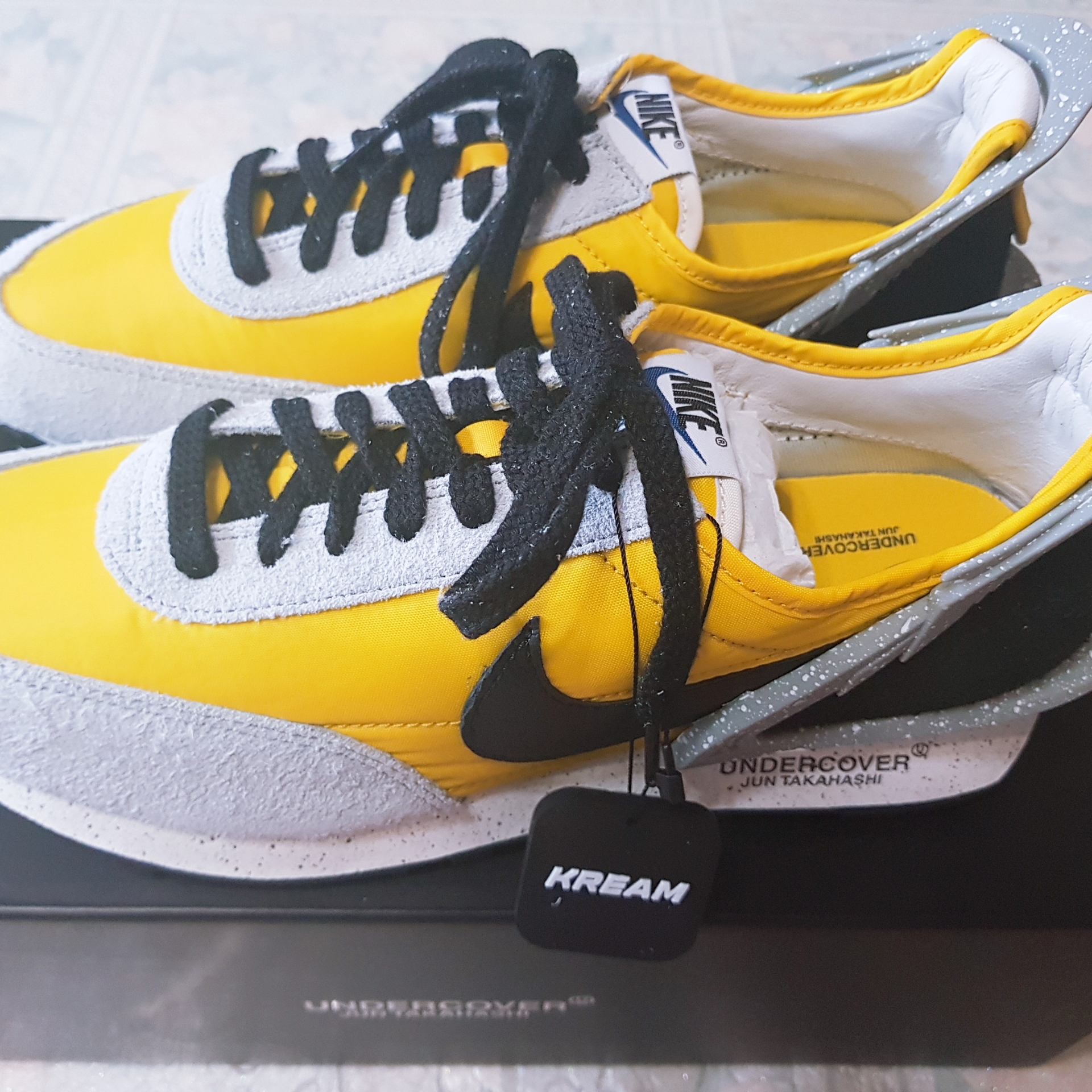Nike x Undercover Daybreak Bright Citron 착용 스타일