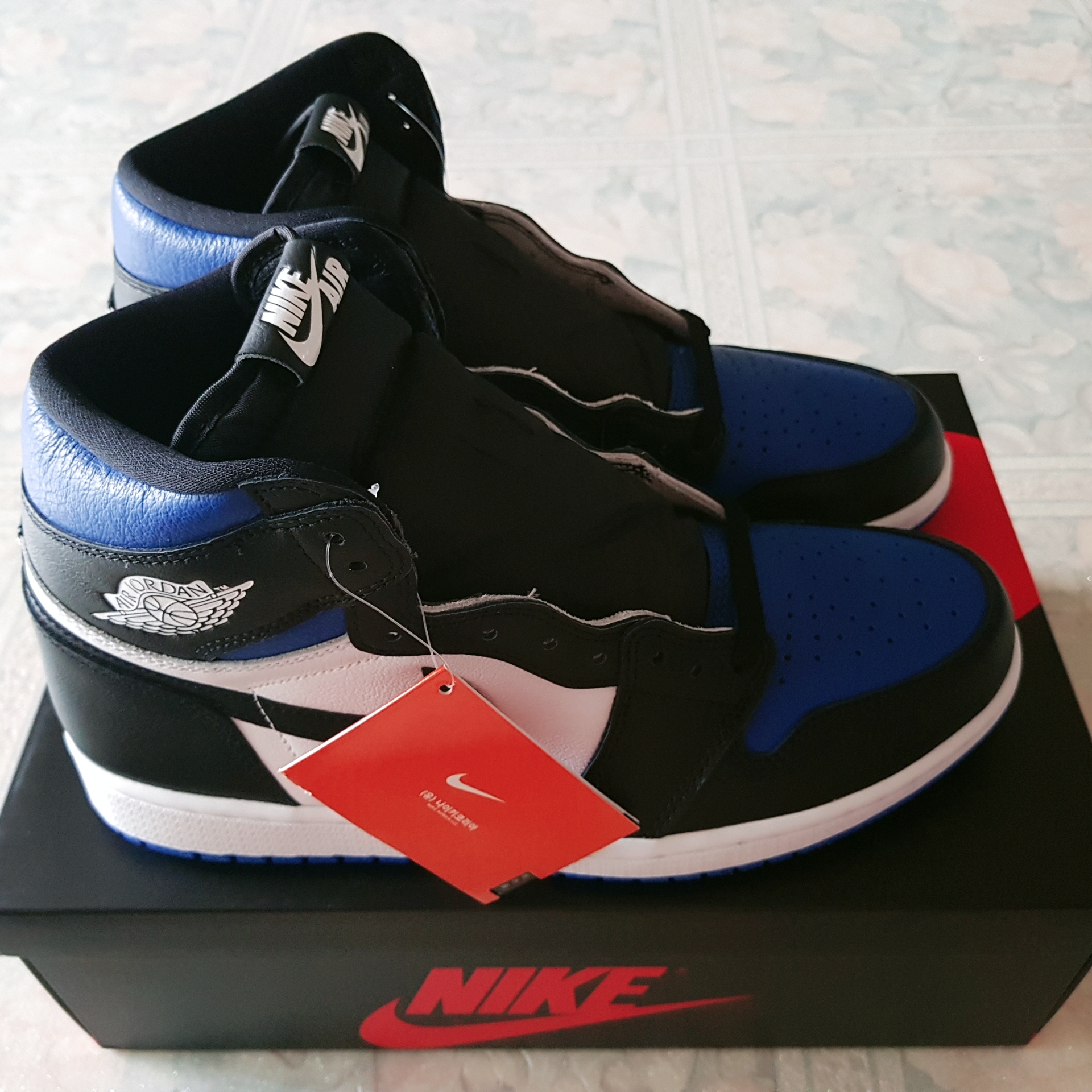 Jordan 1 Retro High OG Royal Toe 착용 스타일