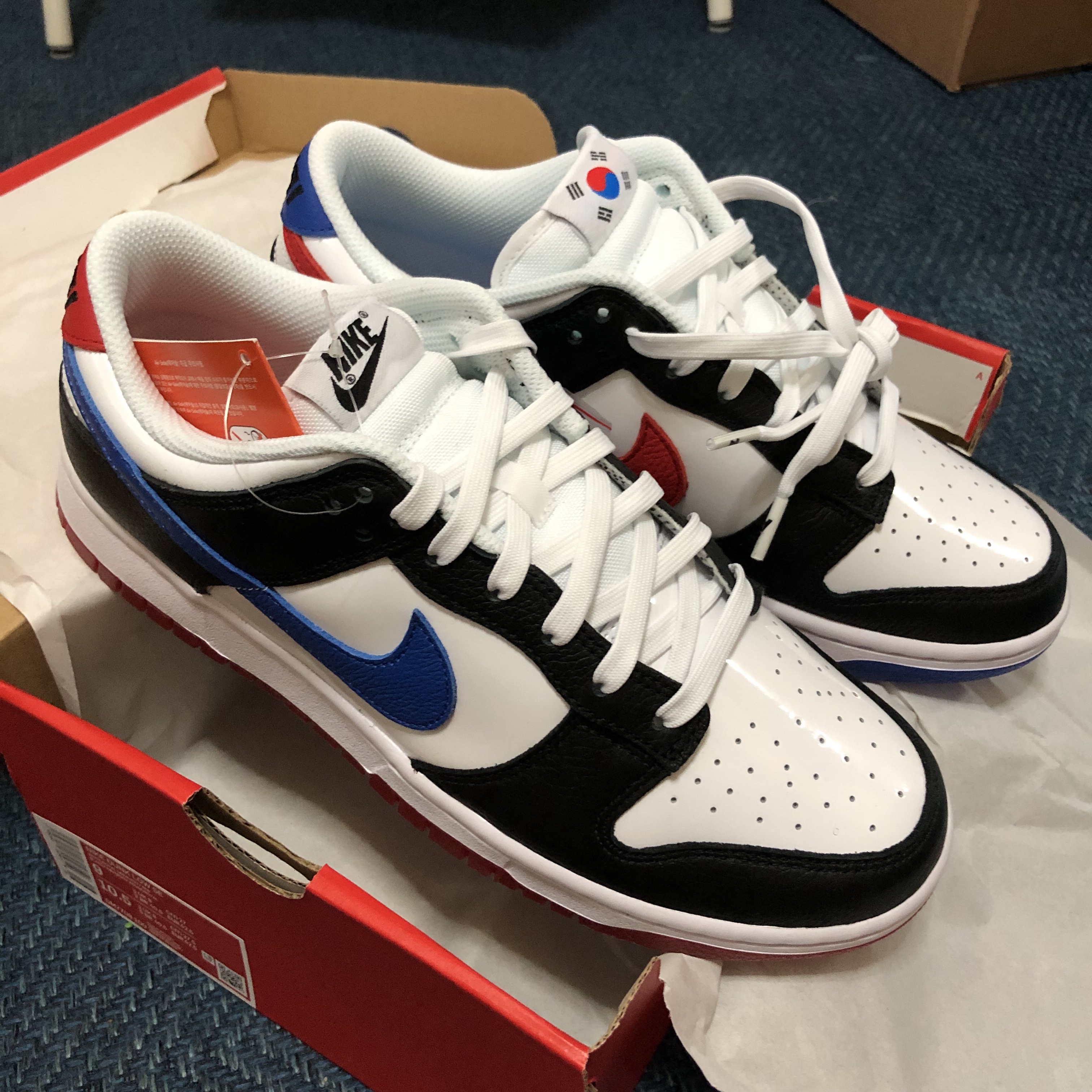 Nike Dunk Low SE Seoul 착용 스타일