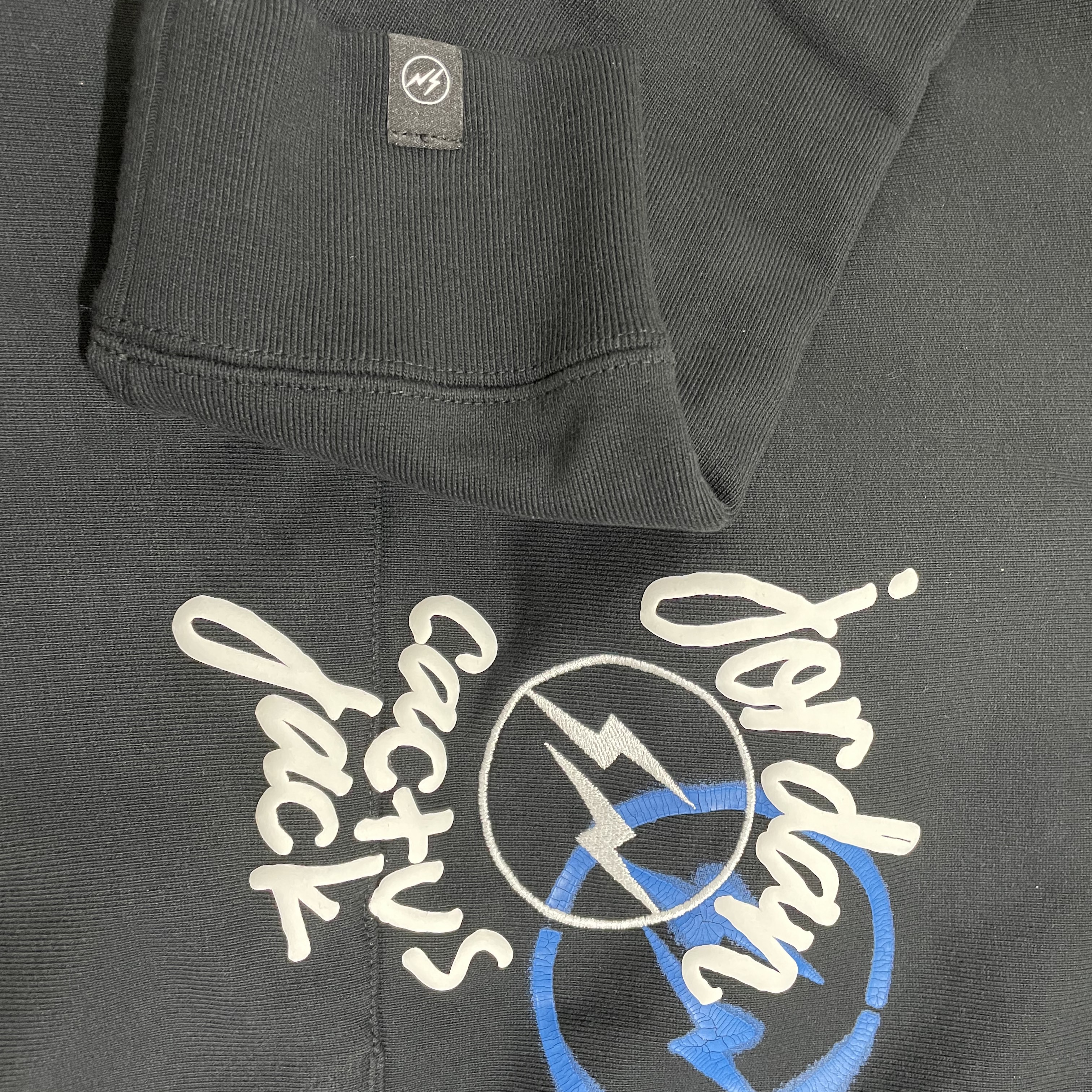 Jordan x Travis Scott x Fragment Hoodie Black (DJ0615-010) 착용 스타일 - 5