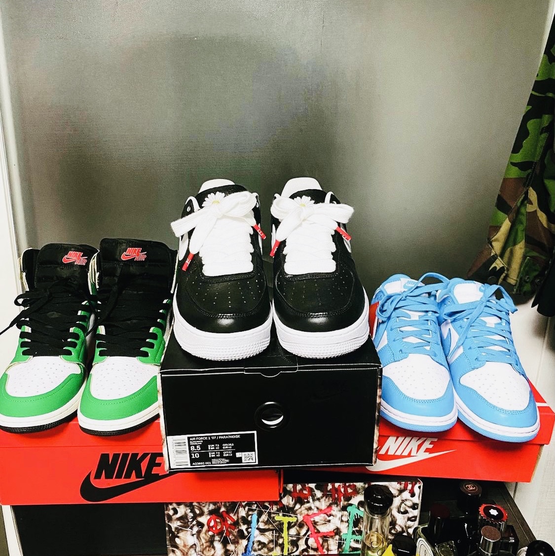 Nike x Peaceminusone Air Force 1 Low Para-Noise, (W) Jordan 1 Retro High OG Lucky Green 착용 스타일