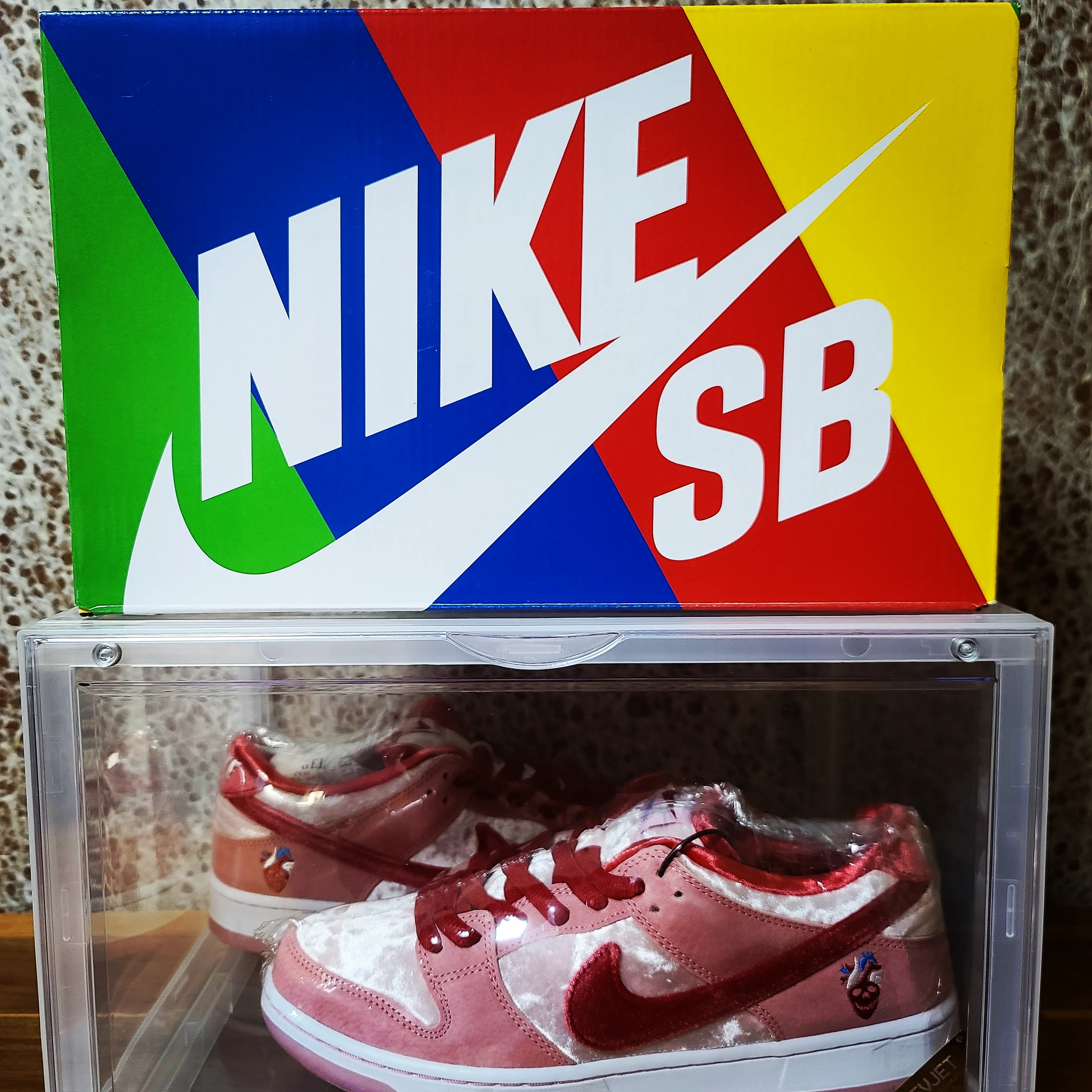 Nike x StrangeLove SB Dunk Low Pink (Regular Box) 착용 스타일