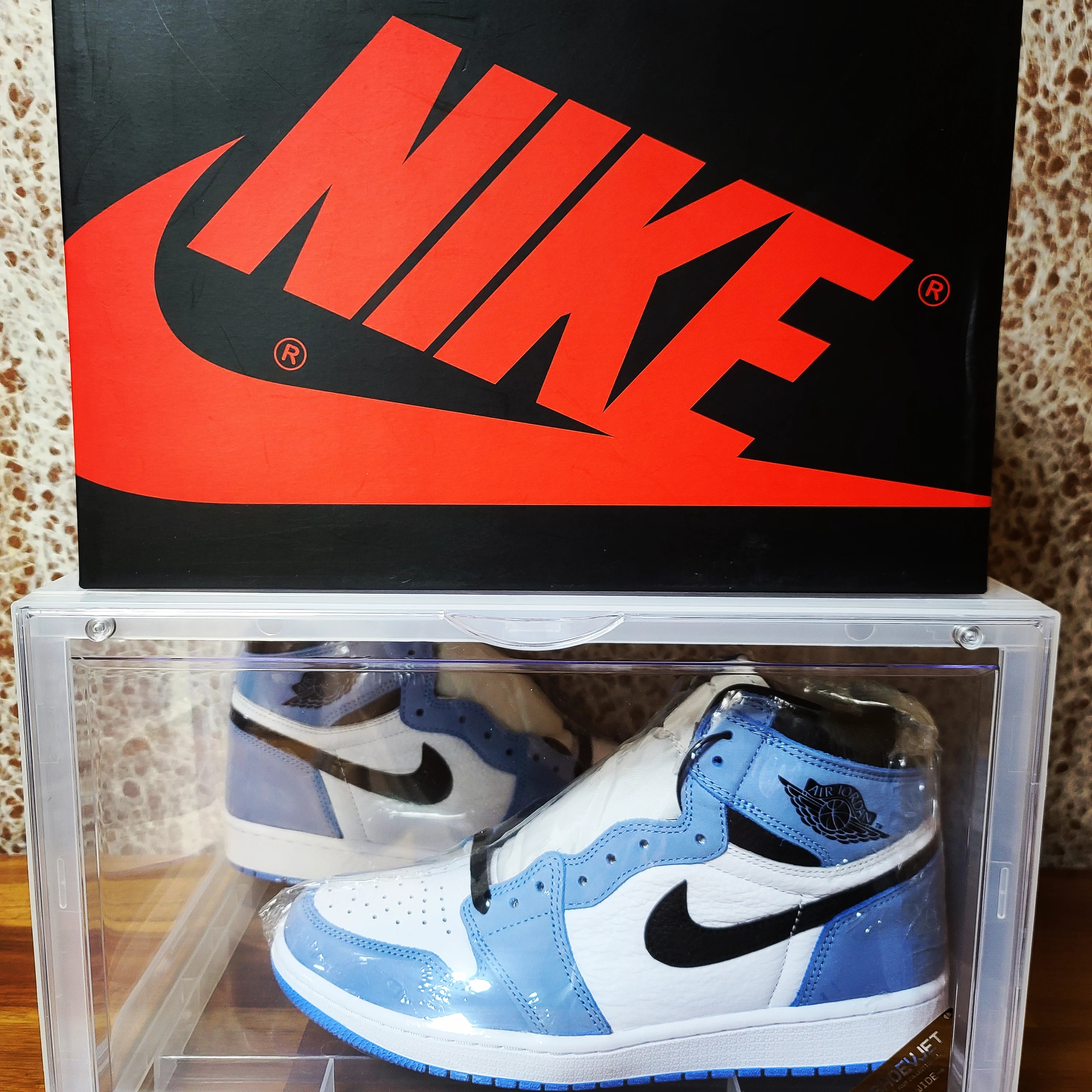 Jordan 1 Retro High OG University Blue 착용 스타일