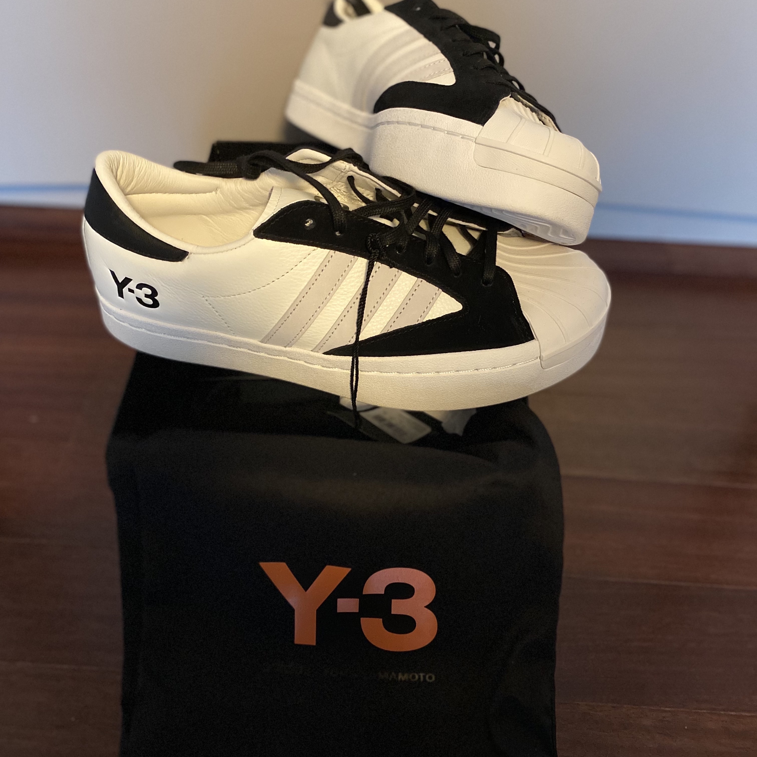 Y-3 Yohji Star White 착용 스타일 - 1