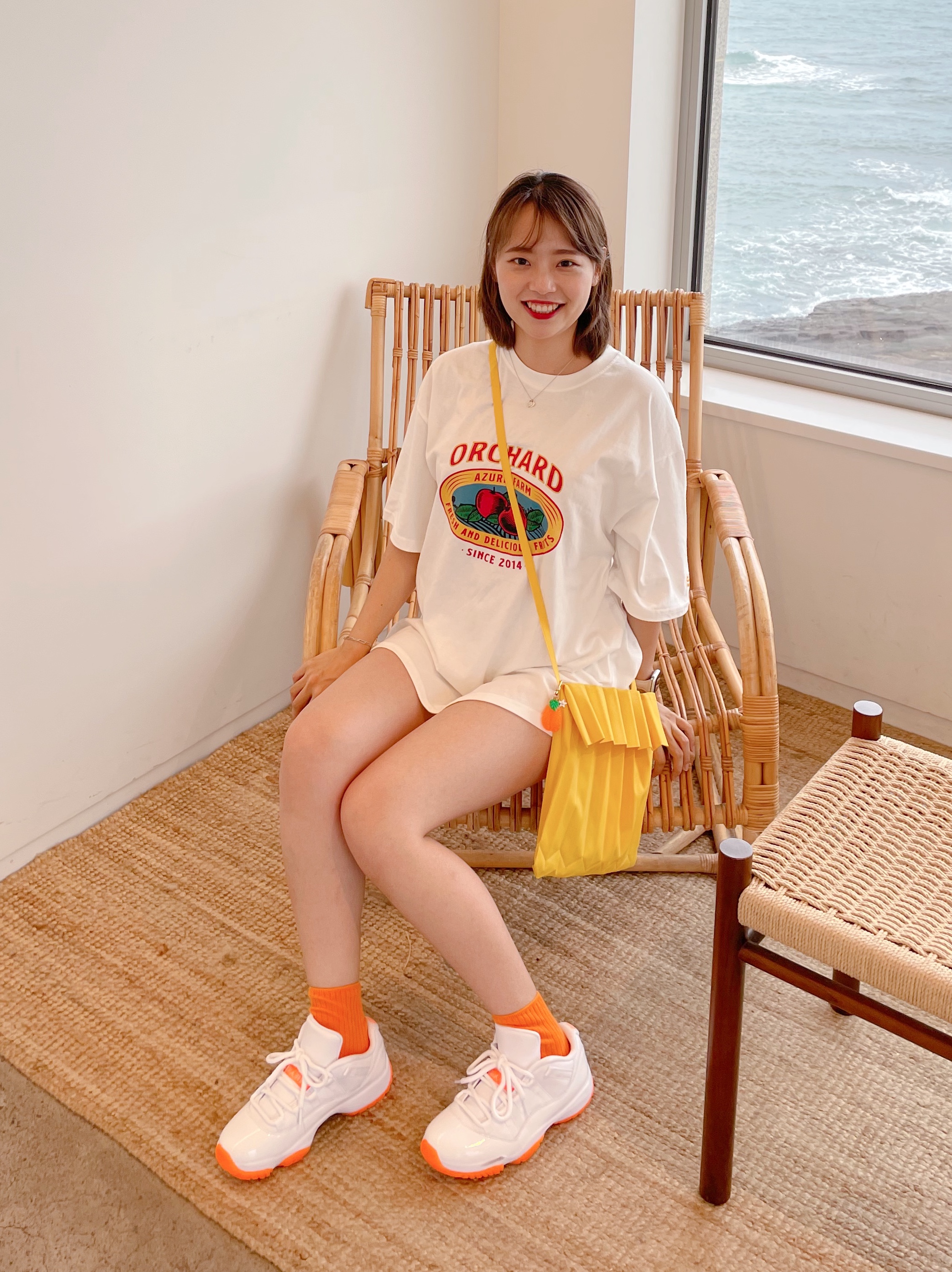 (W) Jordan 11 Retro Low Bright Citrus 착용 스타일 - 3
