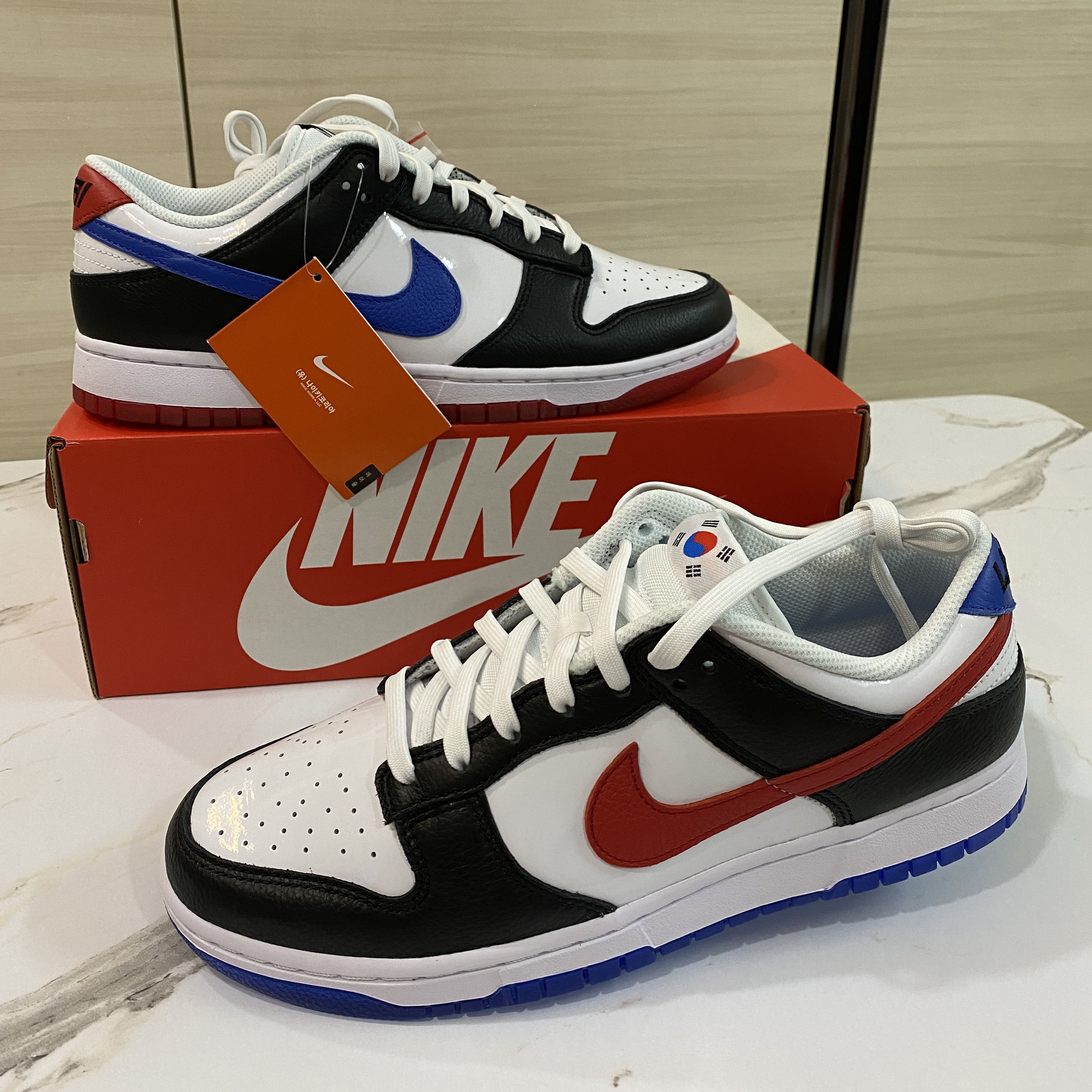 Nike Dunk Low SE Seoul 착용 스타일 - 1