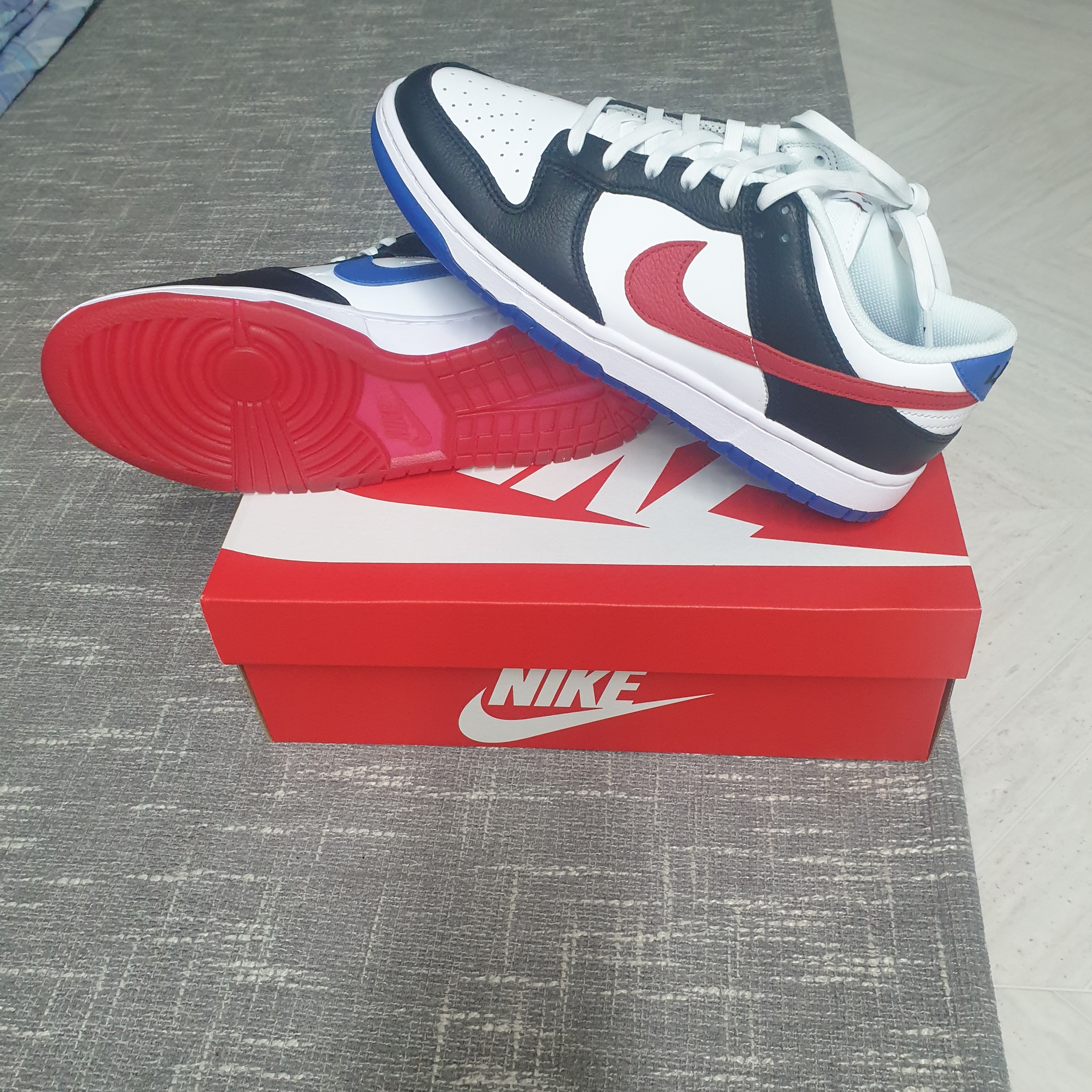 Nike Dunk Low SE Seoul 착용 스타일 - 1