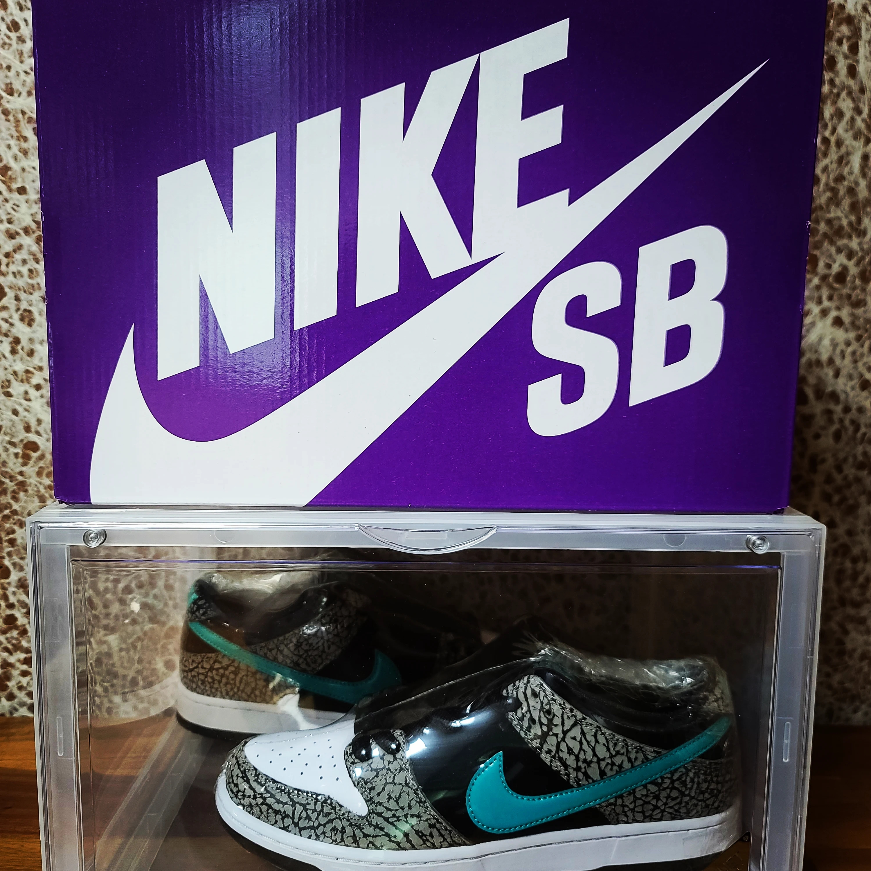 Nike SB Dunk Low Pro Clear Jade 착용 스타일