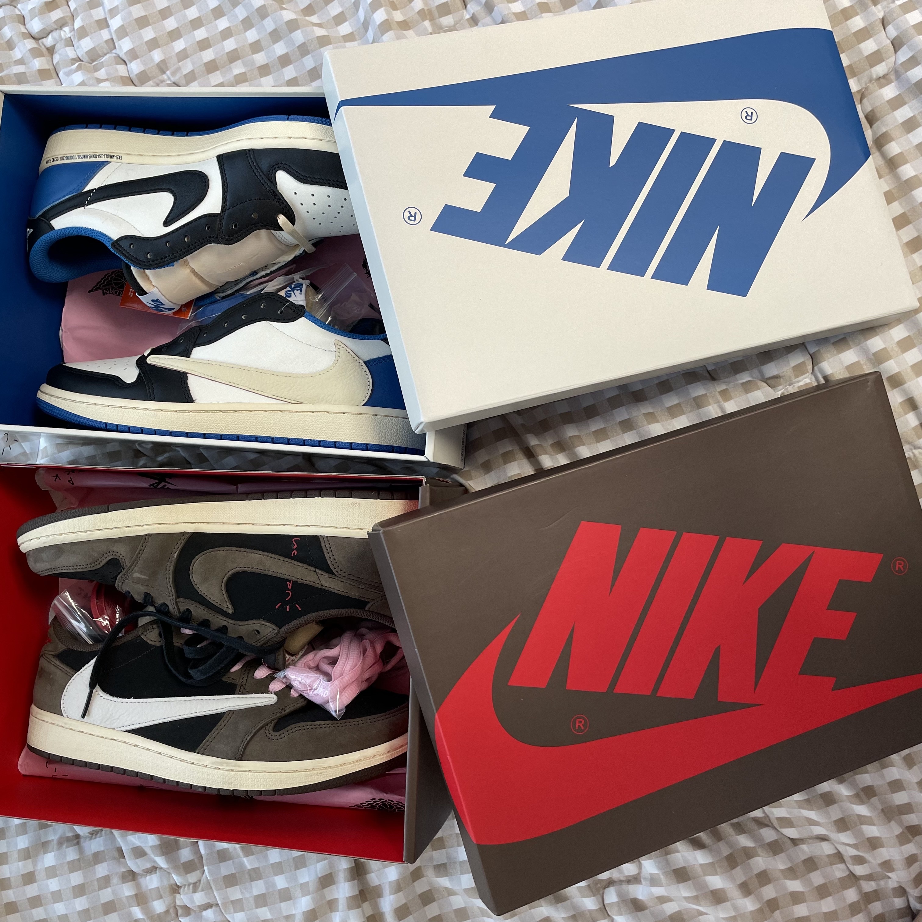 Jordan 1 x Travis Scott x Fragment Retro Low OG SP Military Blue, Jordan 1 x Travis Scott Retro Low OG SP Mocha 착용 스타일 - 5