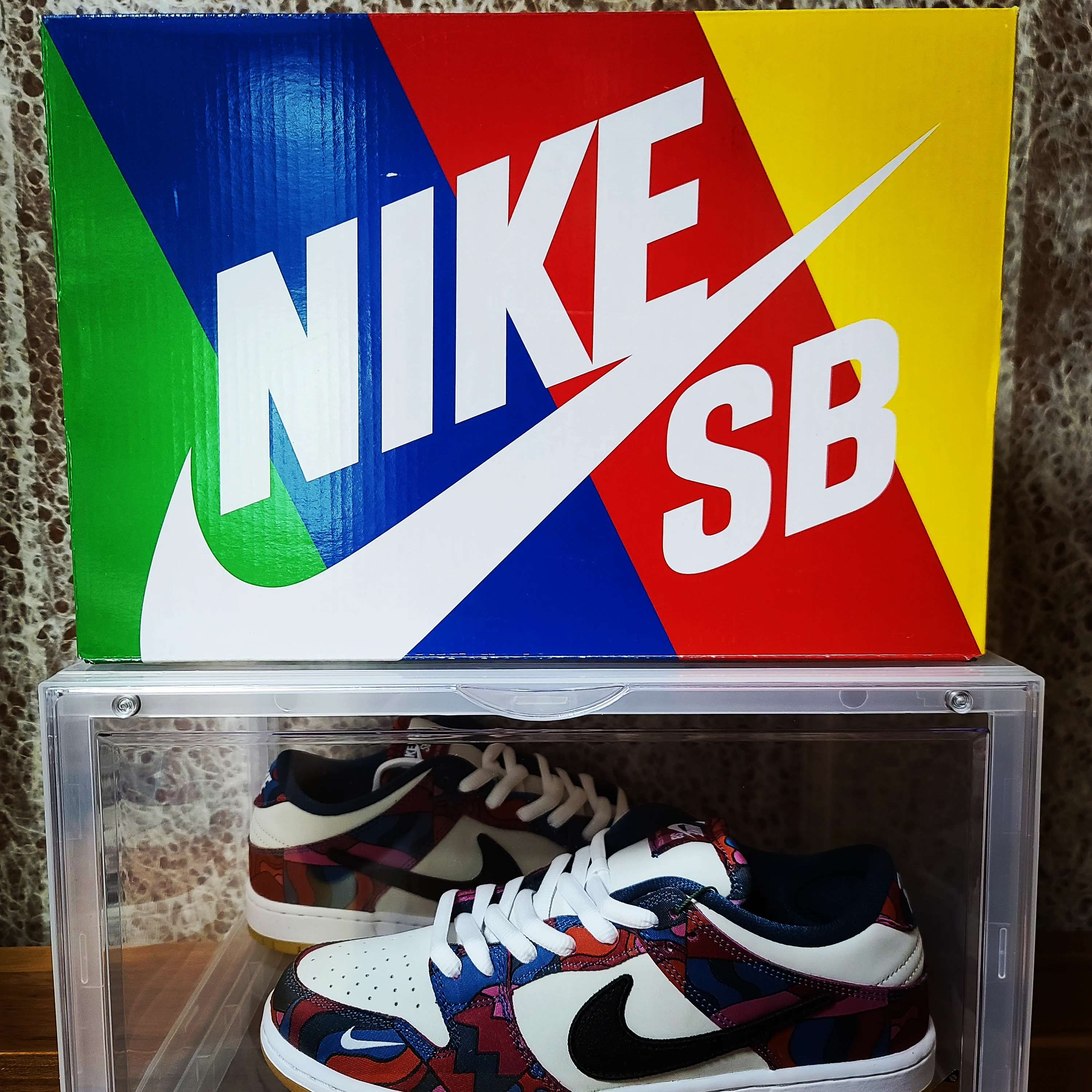Nike x Parra SB Dunk Low Pro Abstract Art 착용 스타일
