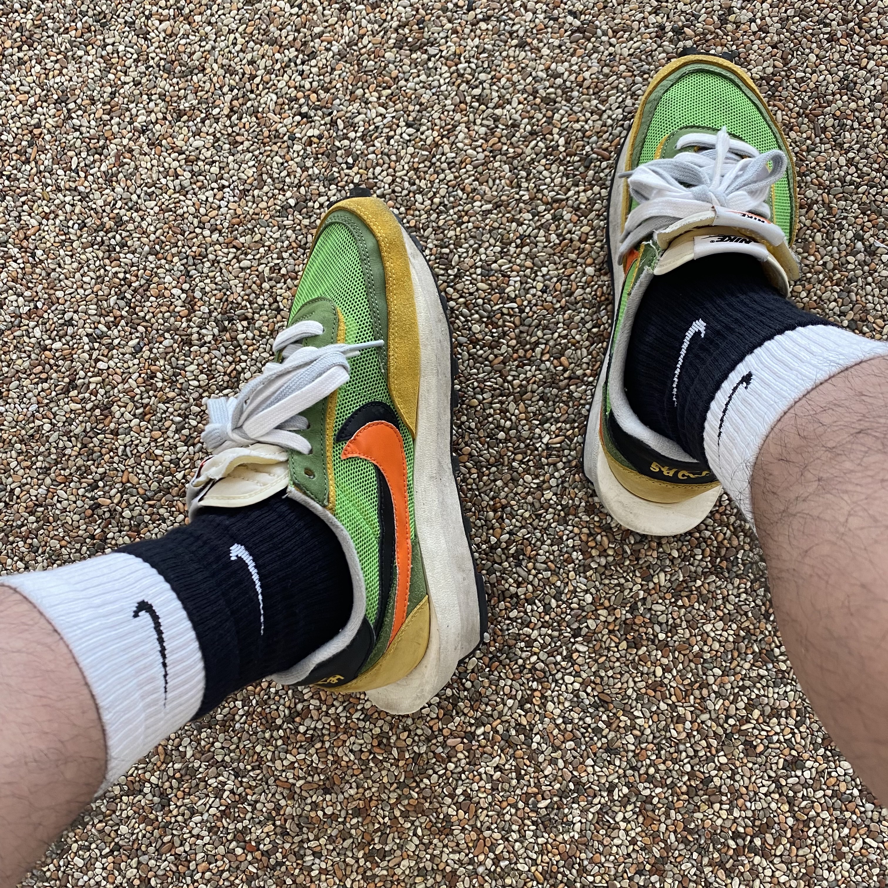 Nike x Sacai LDWaffle Green Multi 착용 스타일 - 4