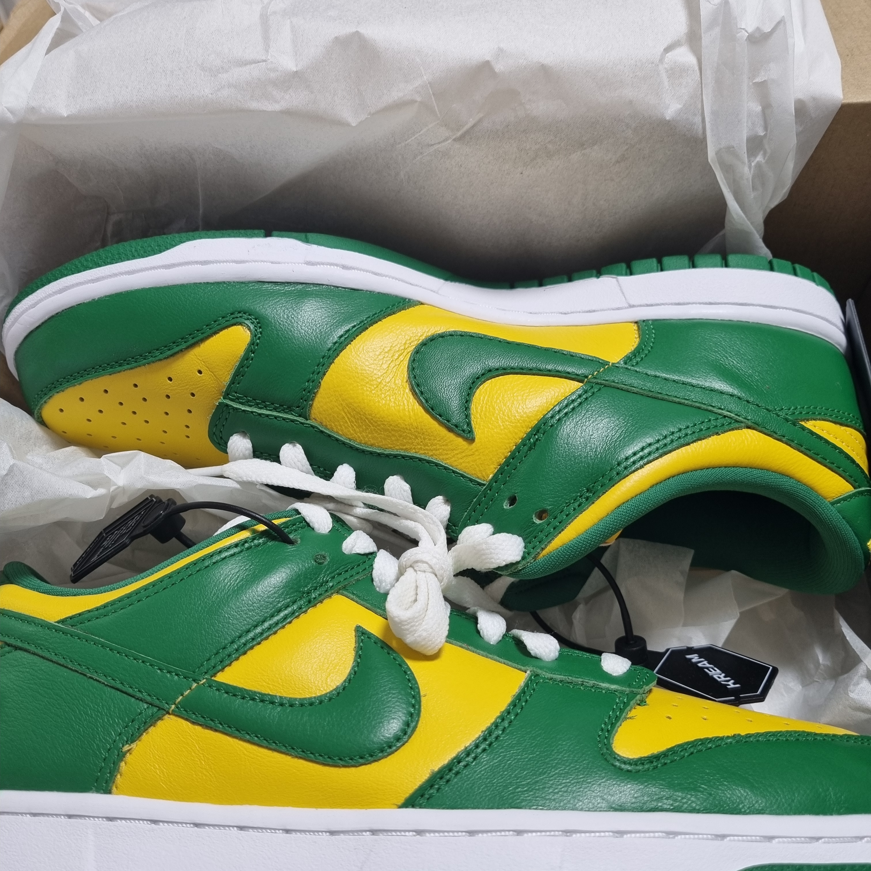 Nike Dunk Low SP Brazil 2020 착용 스타일 - 2