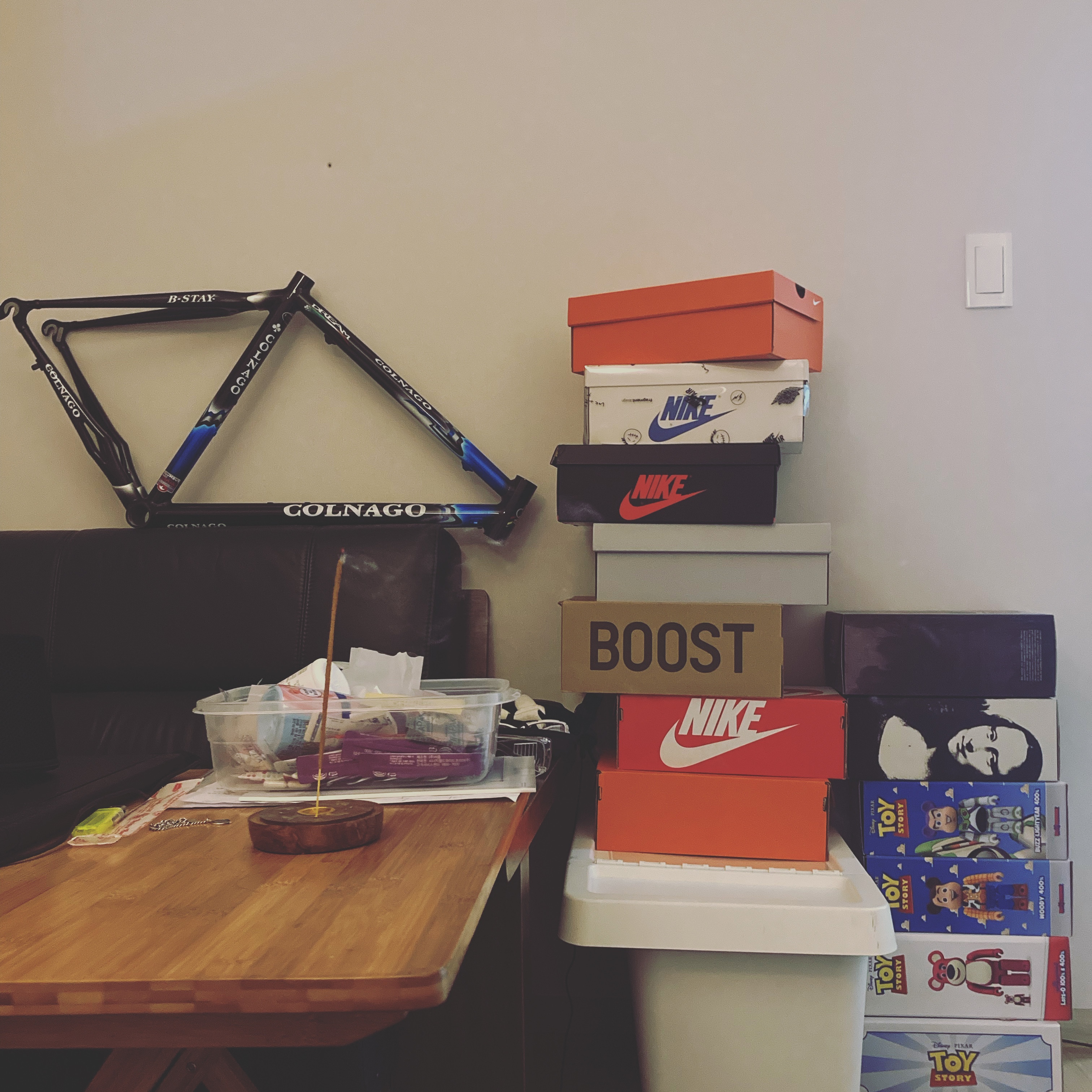 Jordan 1 x Travis Scott x Fragment Retro Low OG SP Military Blue 착용 스타일