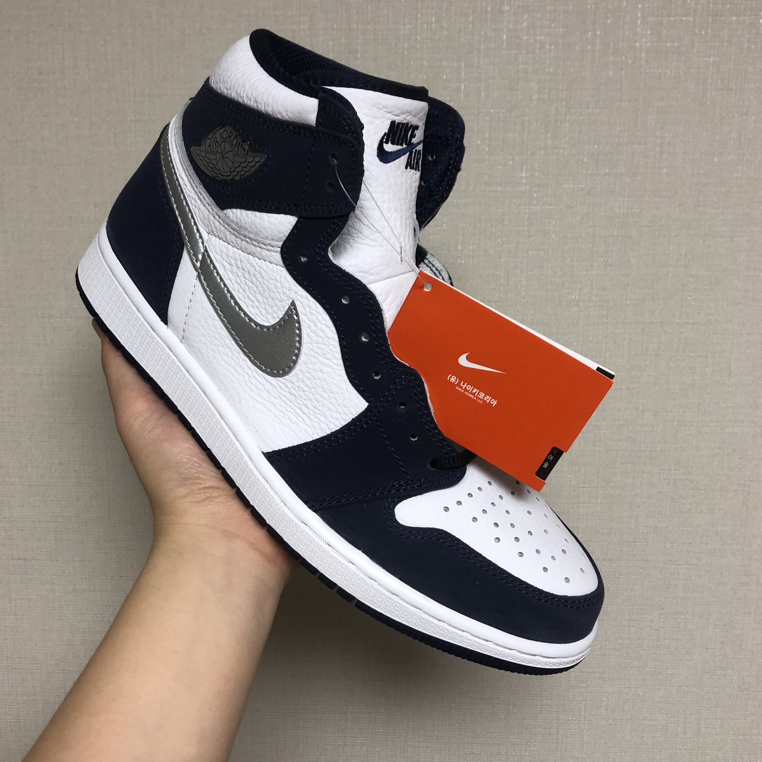 Jordan 1 Retro High OG CO.JP Midnight Navy 착용 스타일