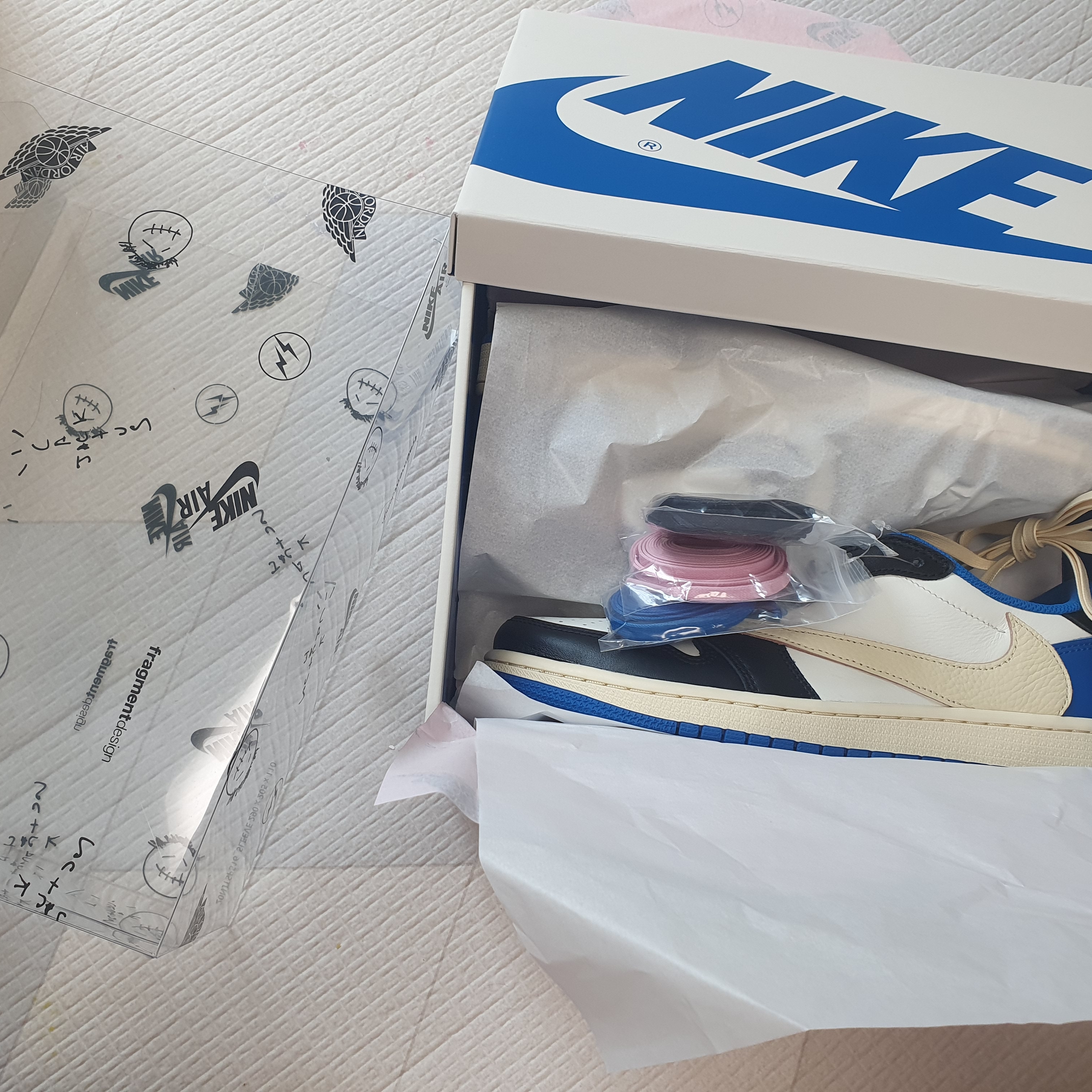 Jordan 1 x Travis Scott x Fragment Retro Low OG SP Military Blue, Jordan x Travis Scott x Fragment Shorts Black (DJ0617-010) 착용 스타일 - 2