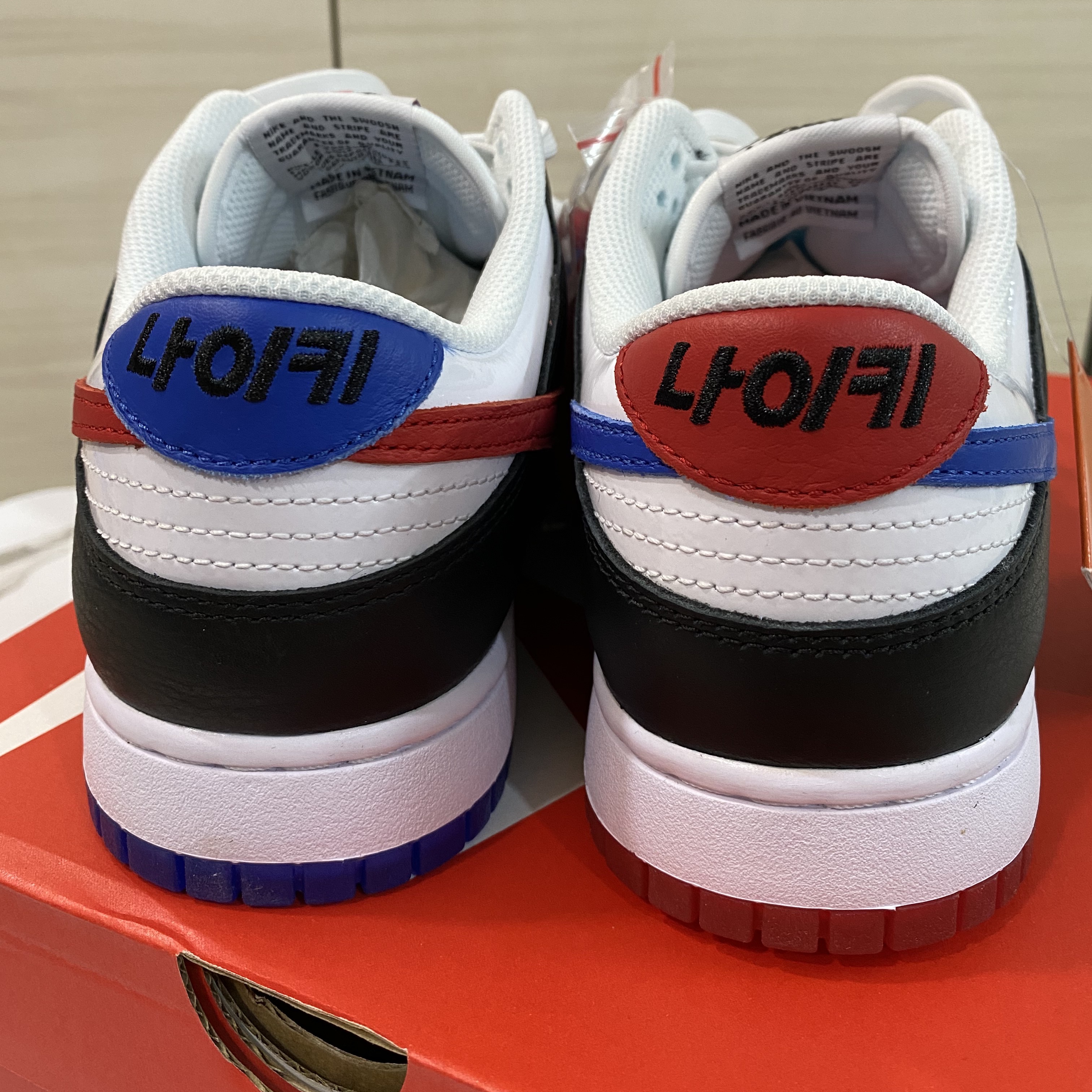 Nike Dunk Low SE Seoul 착용 스타일 - 2