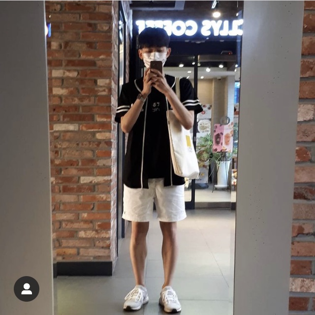 Adidas Ultraboost 4.0 Running White 착용 스타일
