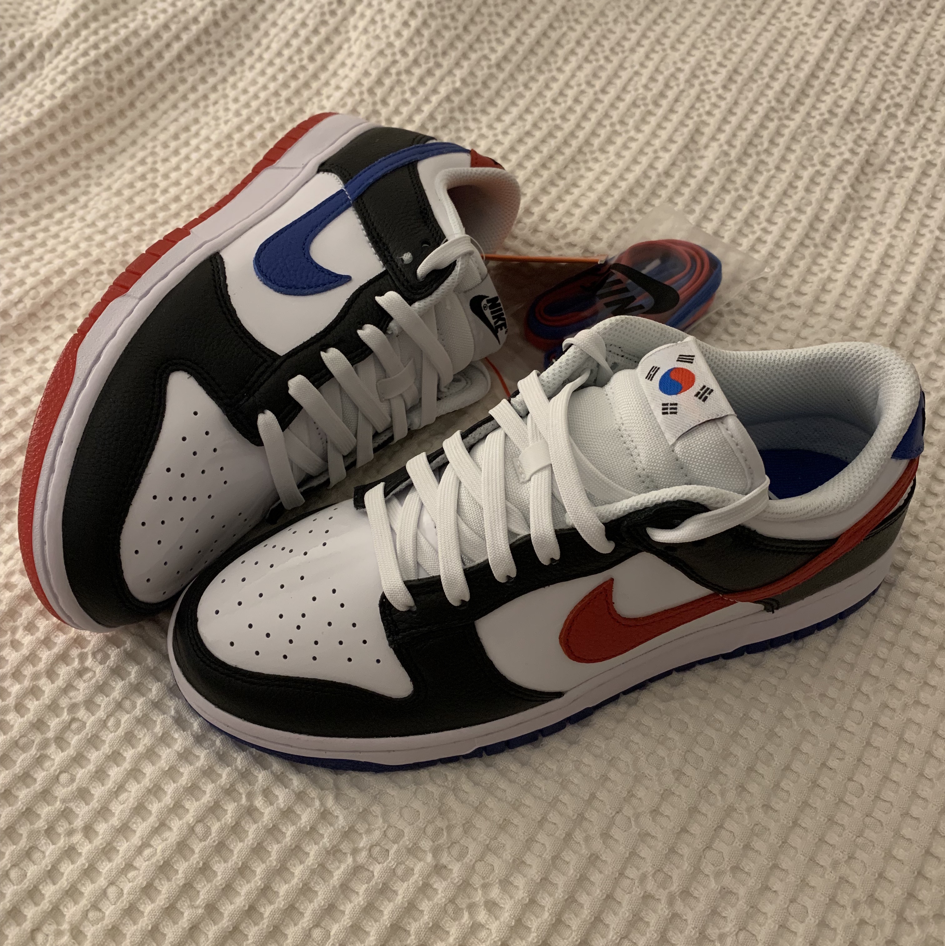 Nike Dunk Low SE Seoul 착용 스타일 - 1