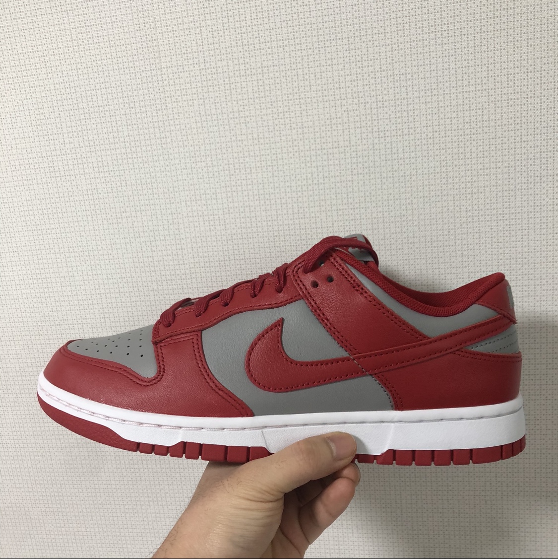 Nike Dunk Low Retro Medium Grey 착용 스타일 - 2