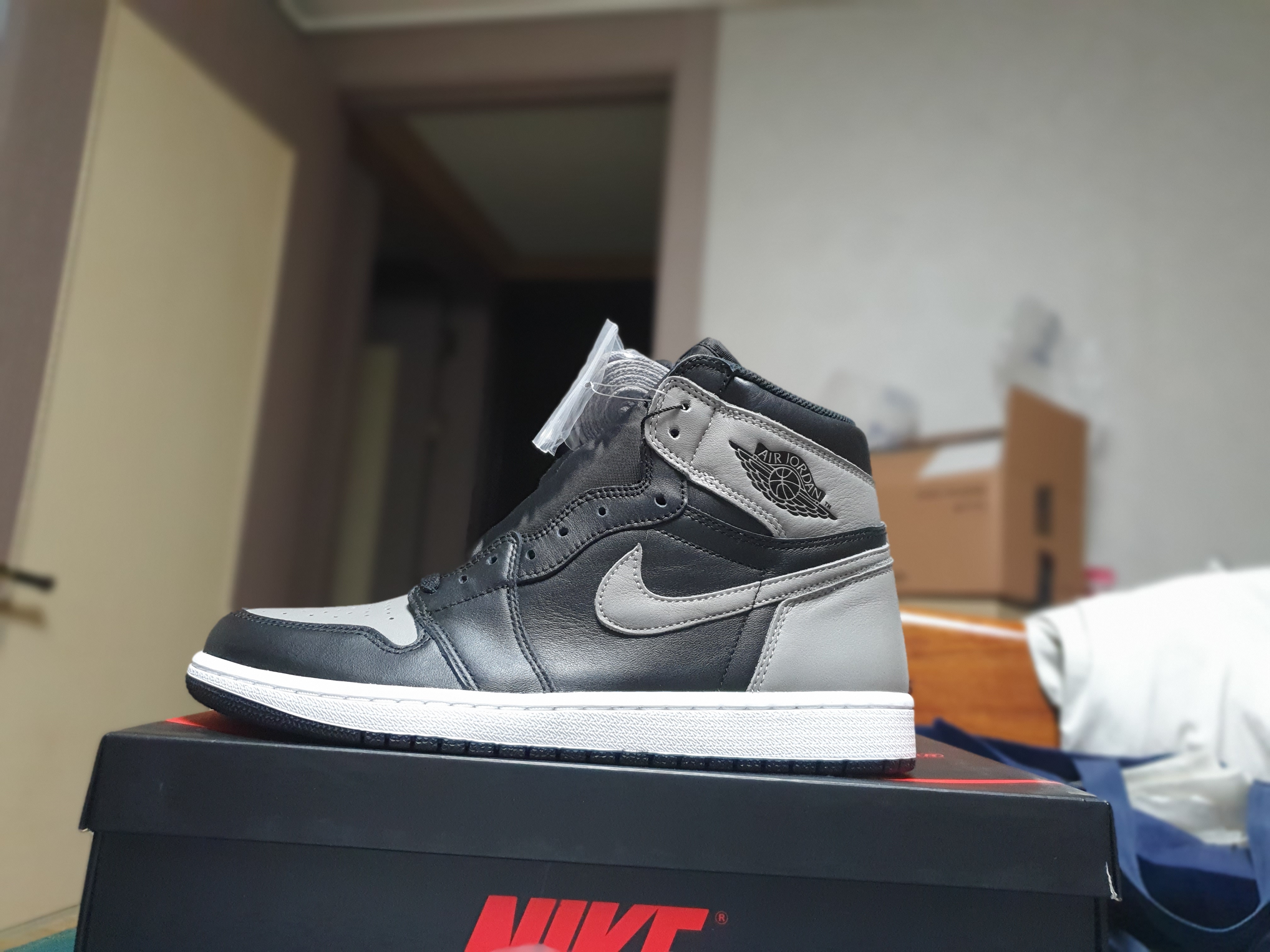 Jordan 1 Retro High OG Shadow 2018 착용 스타일 - 2