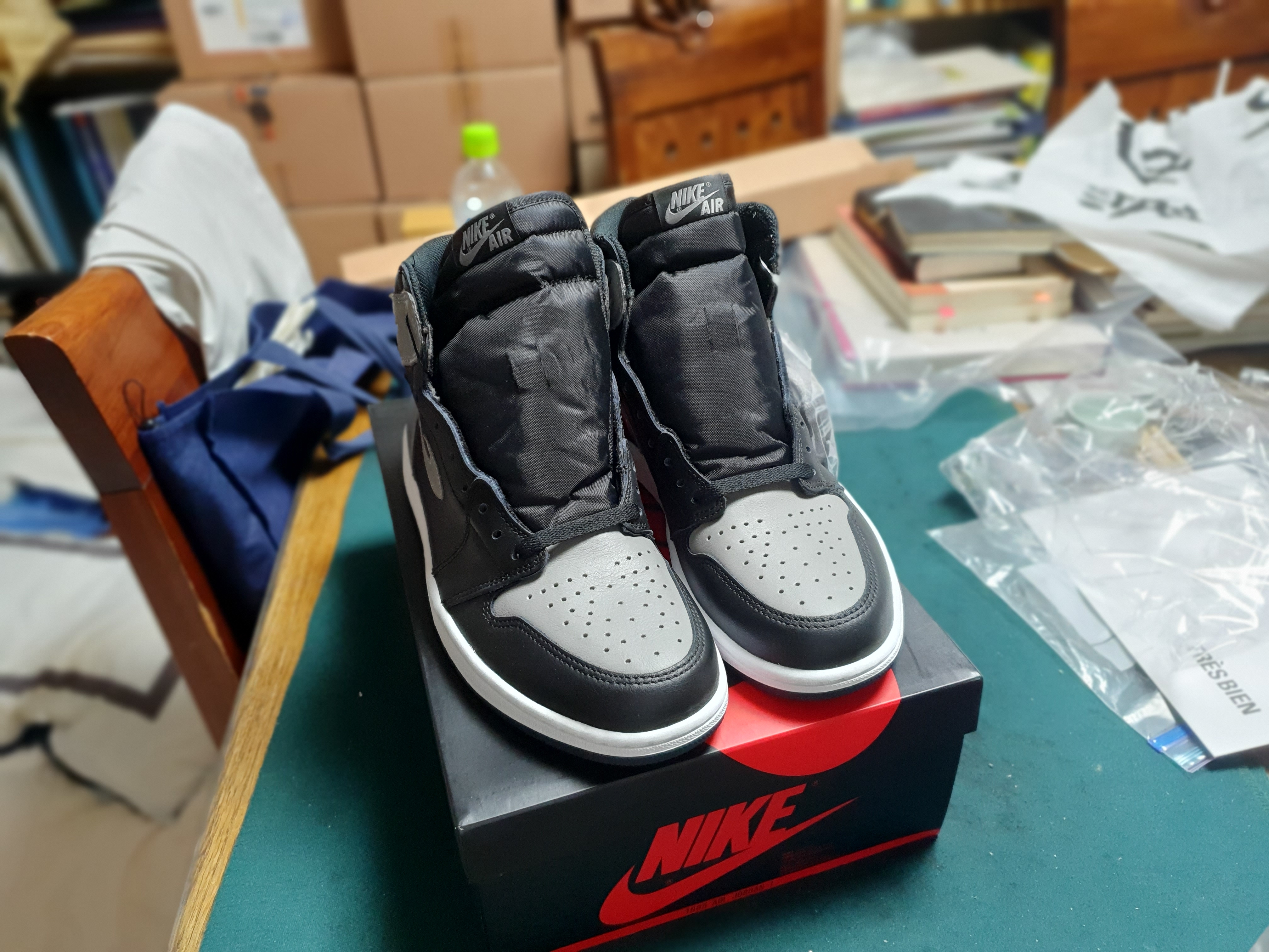 Jordan 1 Retro High OG Shadow 2018 착용 스타일 - 1