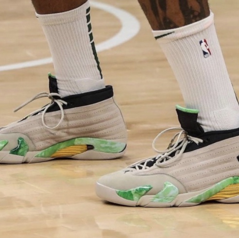 (W) Jordan 14 x Aleali May Retro Low SP Fortune 착용 스타일 - 2
