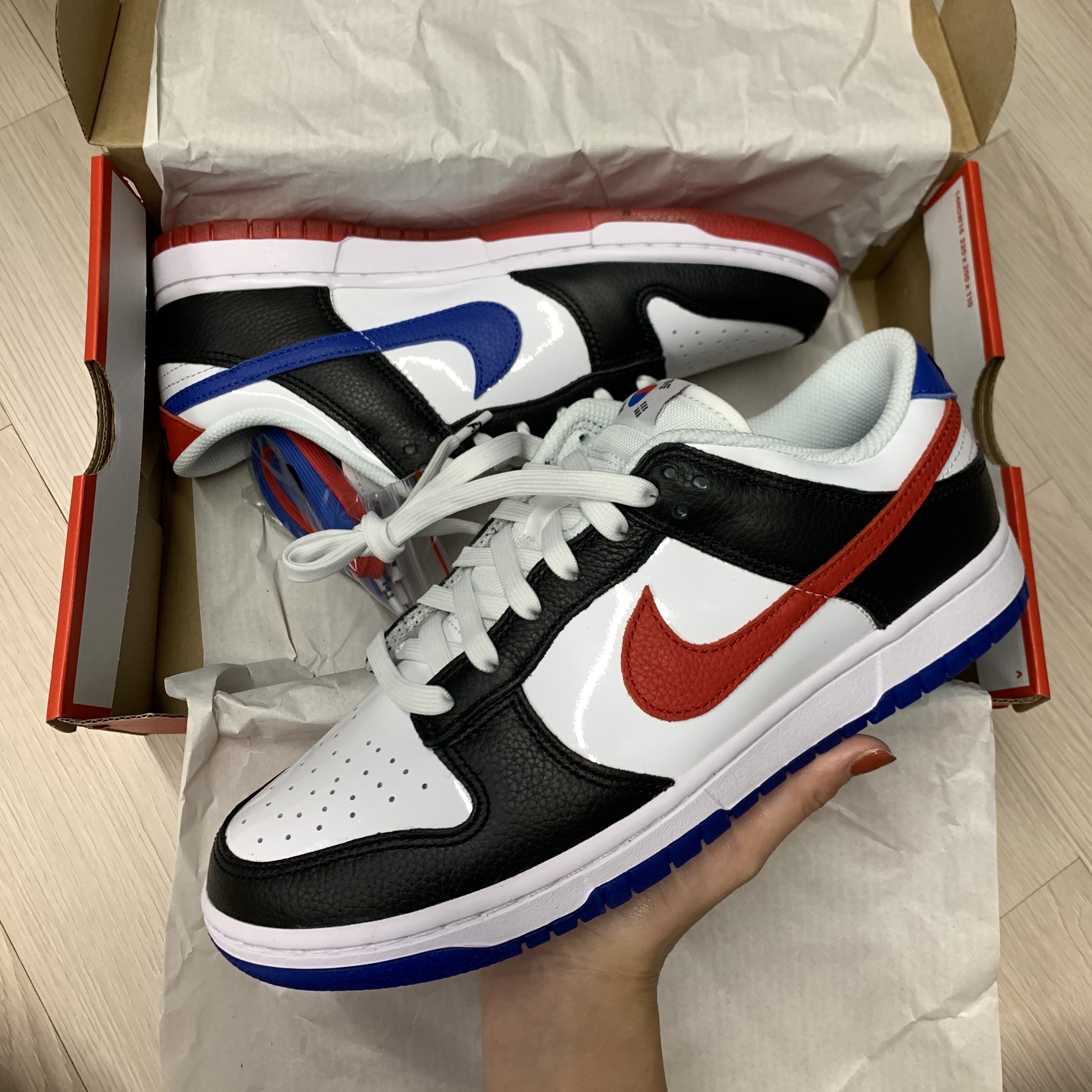 Nike Dunk Low SE Seoul 착용 스타일